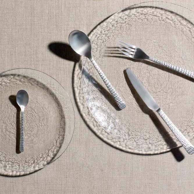 후네 커트러리 16 pcs, Brushed satin hammered Broste Copenhagen | 브로스테코펜하겐