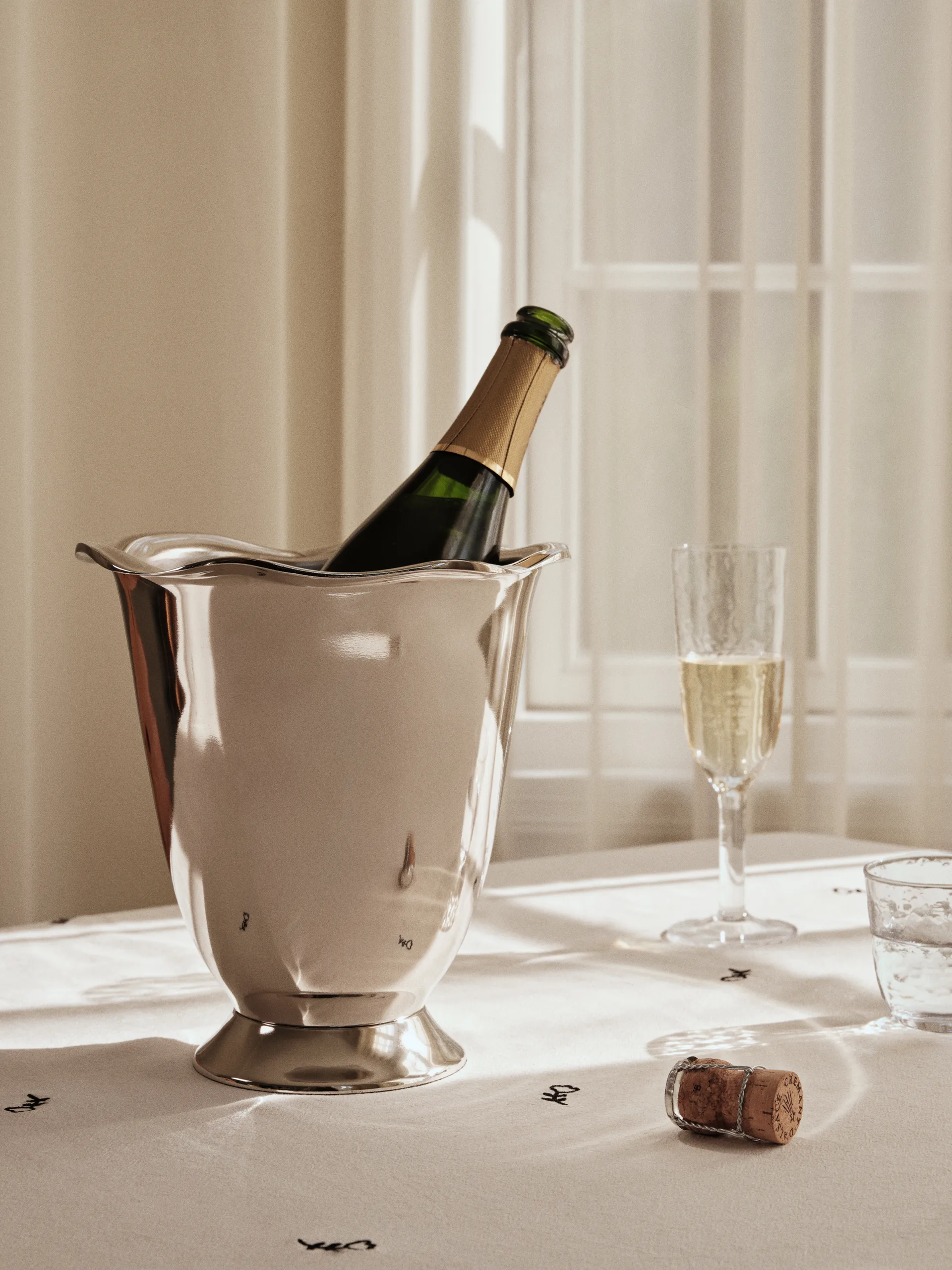 베아트리스 와인 쿨러 23x23 cm, Aluminium Broste Copenhagen | 브로스테코펜하겐