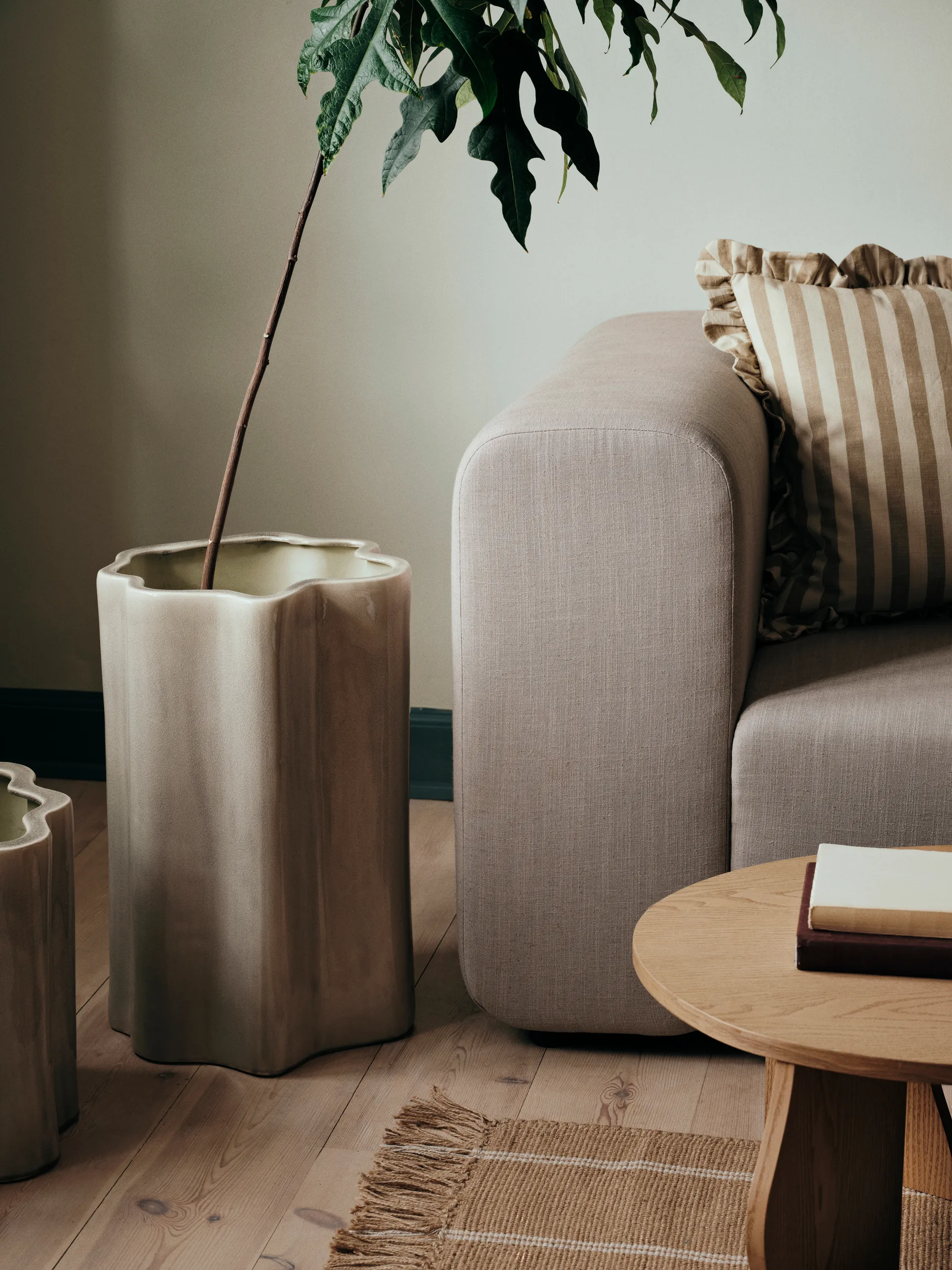 소냐 플라워팟 H:55 cm, Rainy Day Grey Broste Copenhagen | 브로스테코펜하겐