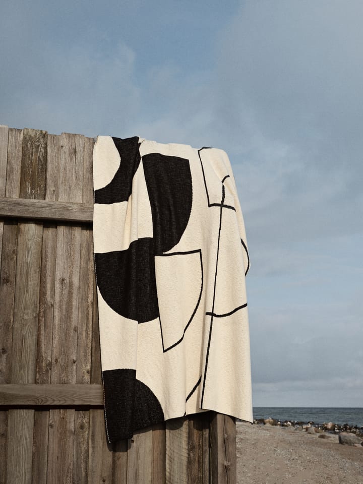 Maren 스로우 130x180 cm, Black-off white Broste Copenhagen | 브로스테코펜하겐