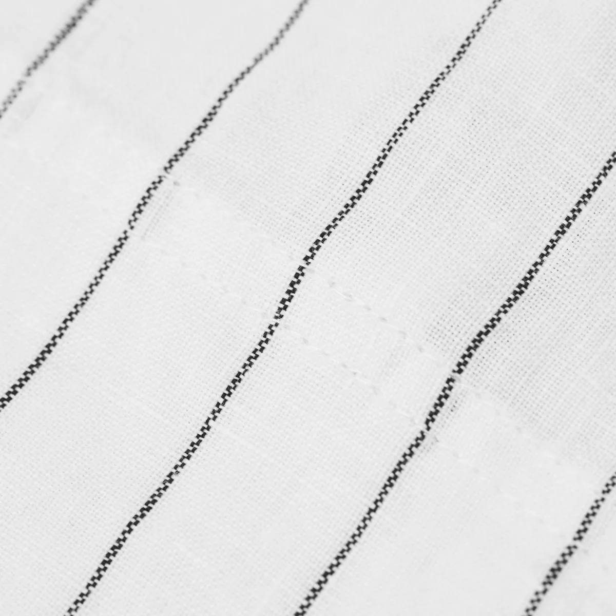 Gunhild 베개커버 50x90 cm, Snow-coal byNORD | 바이노드