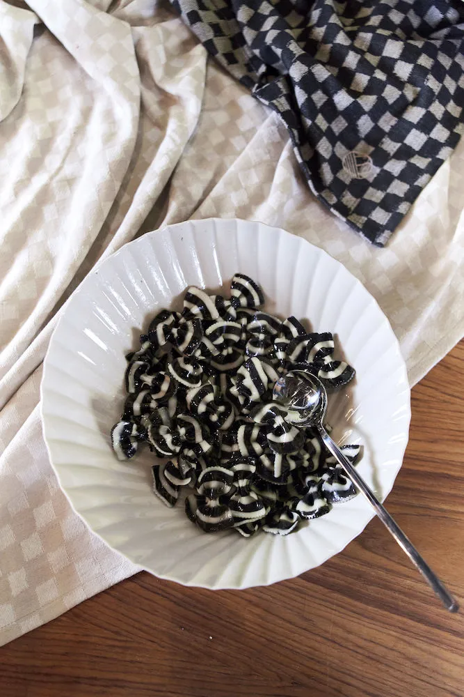 체키 패브릭 냅킨 2개 세트, Black Byon | 바이온