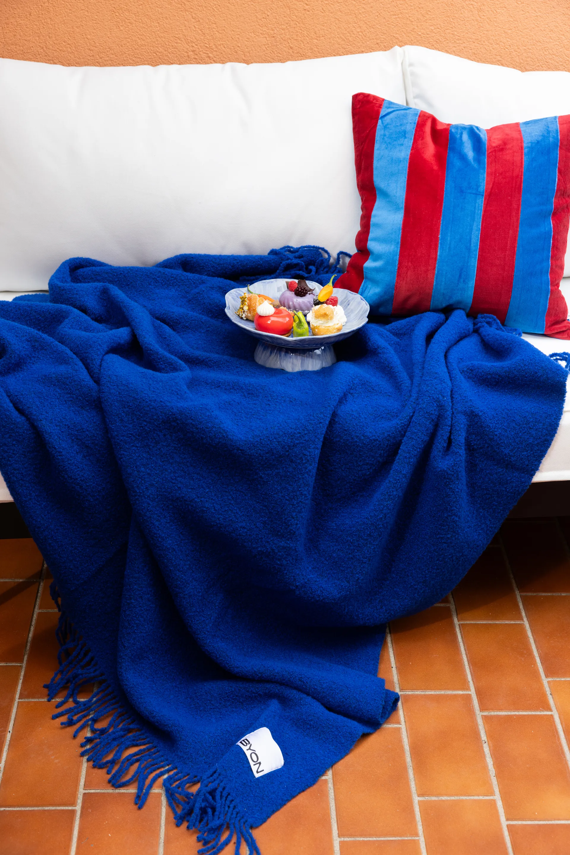 포피 케이크 스탠드 Ø26 cm, Blue Byon | 바이온