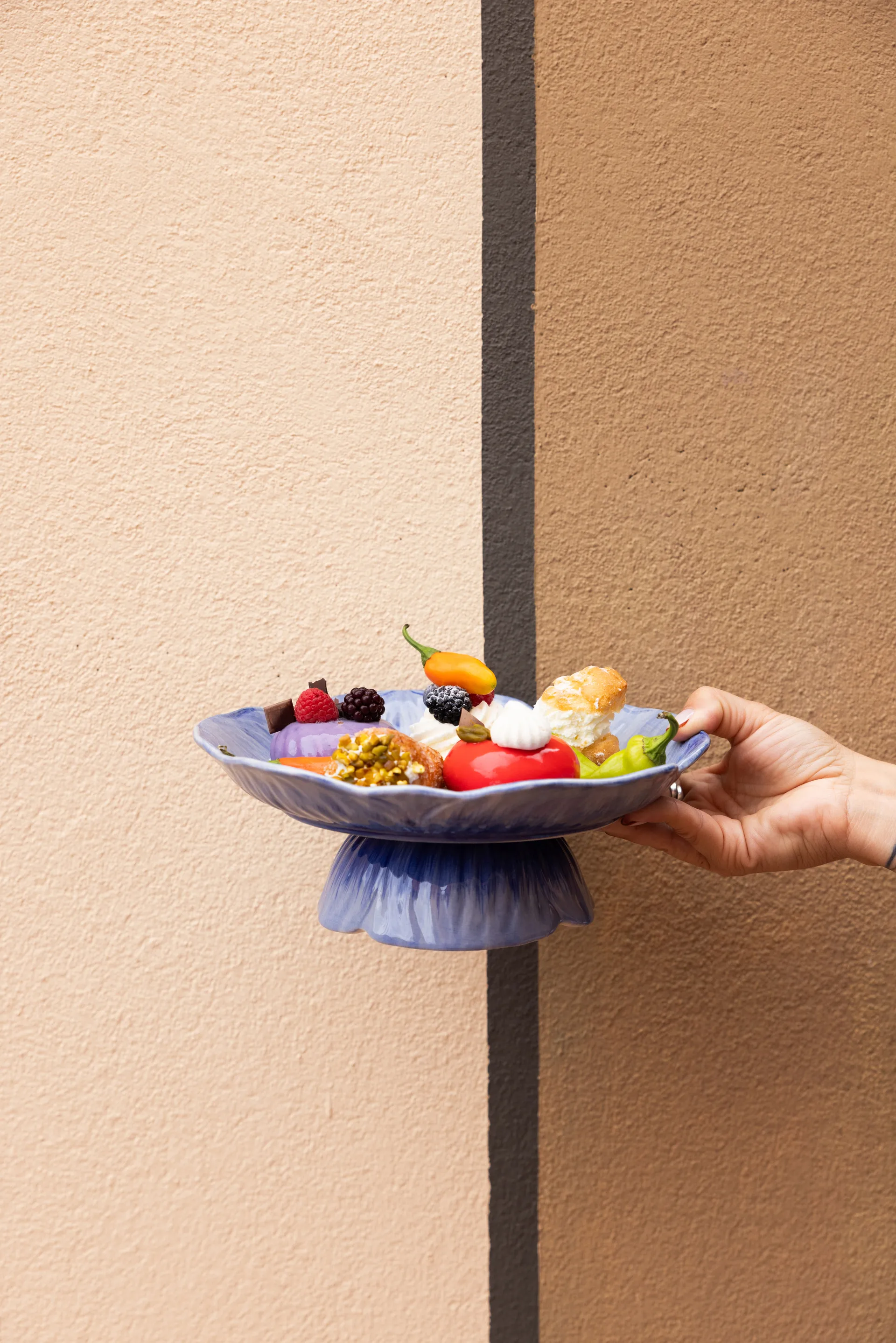 포피 케이크 스탠드 Ø26 cm, Blue Byon | 바이온