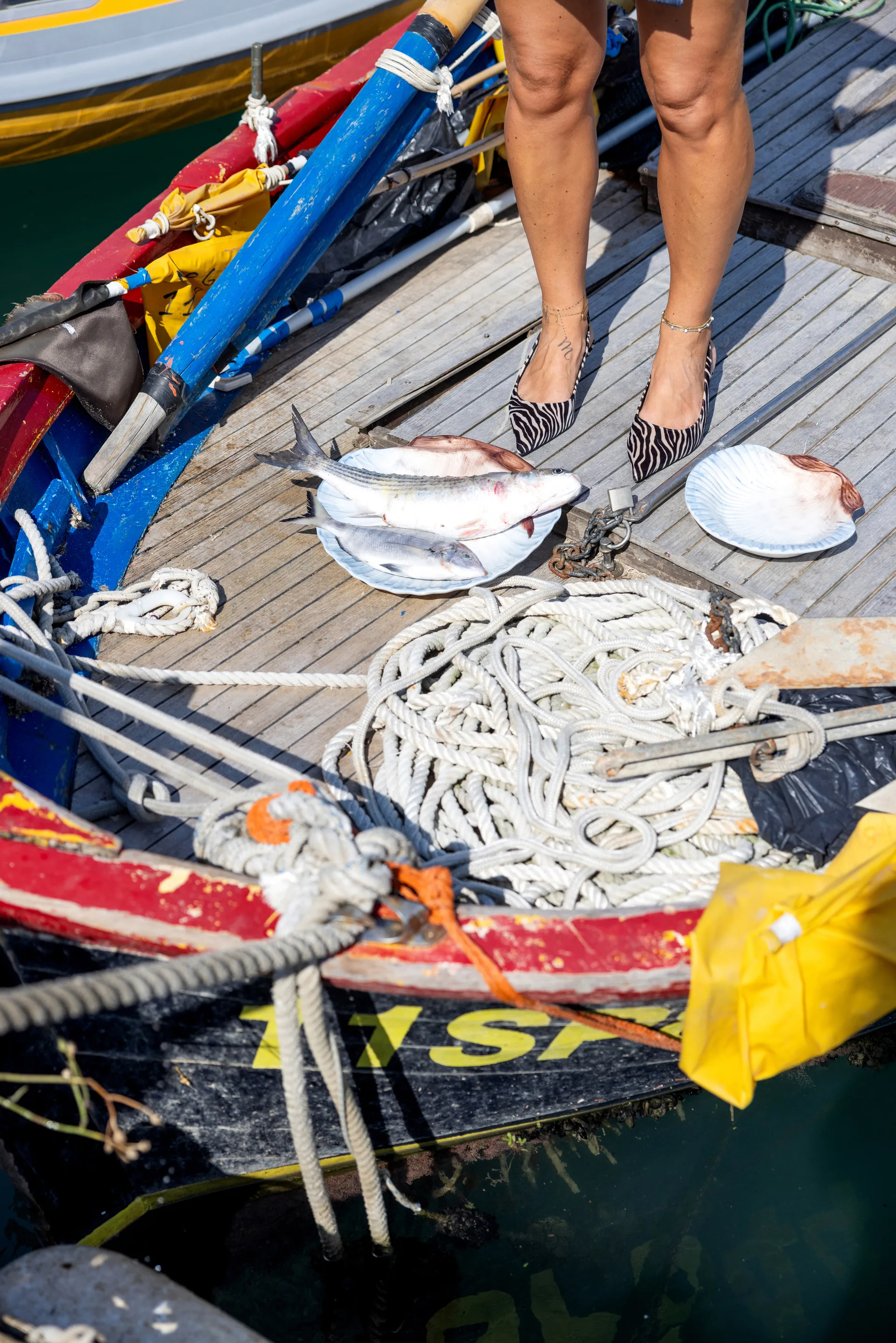 아르모나 서빙 디시 32x32.5 cm, Light blue Byon | 바이온