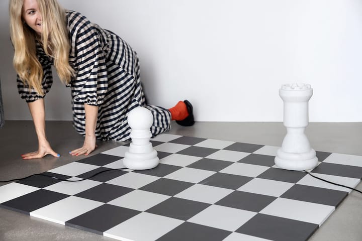 체스 퀸 테이블램프 - White - Byon | 바이온