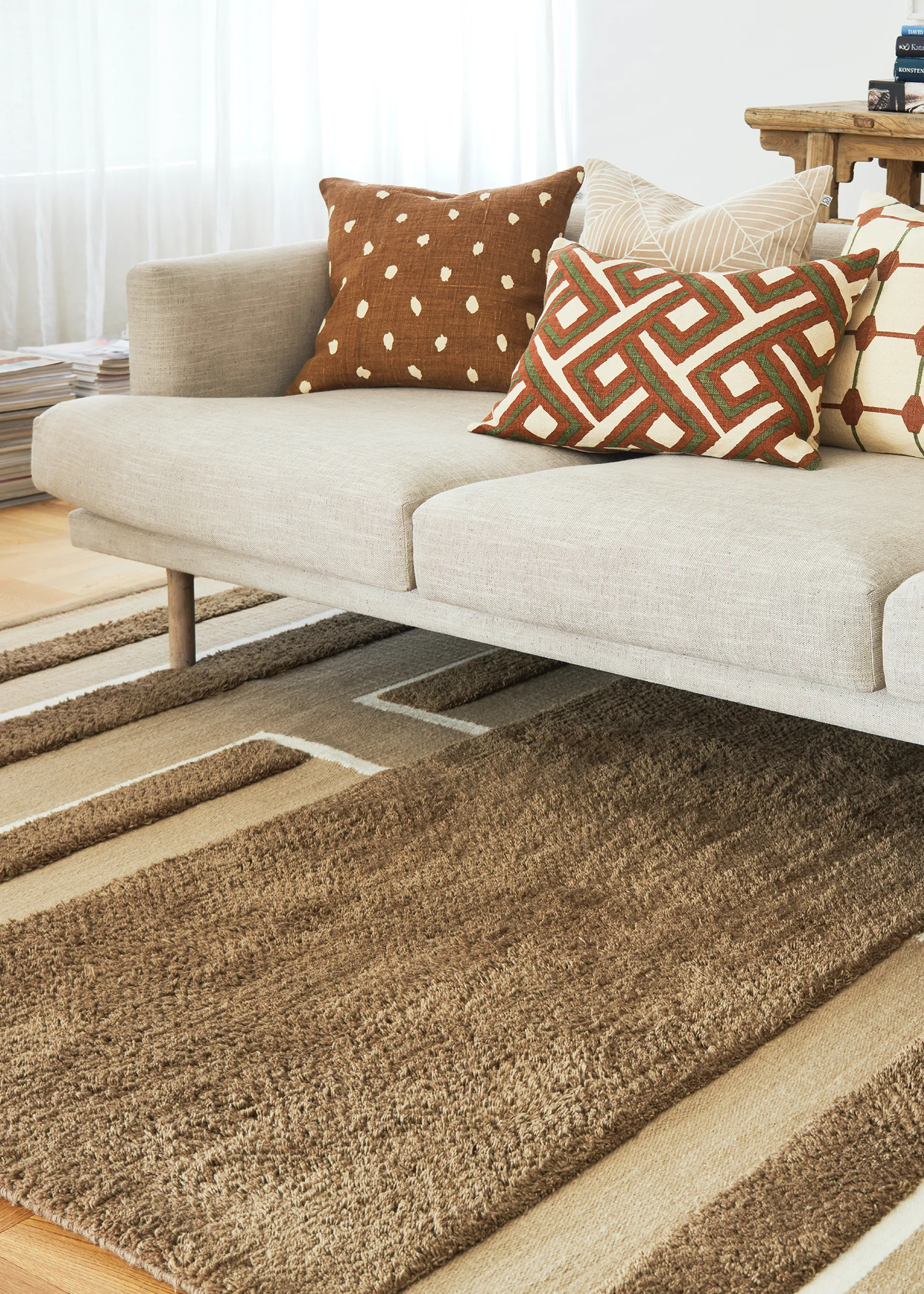 베다 러그 200x300 cm, Mocha-beige-off white Chhatwal & Jonsson | 샤트왈앤존슨