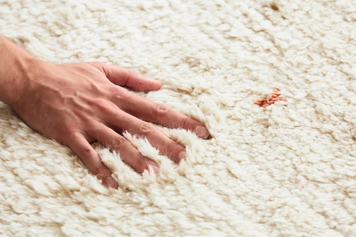 라비 러그 230x320 cm, Off white-orange Chhatwal & Jonsson | 샤트왈앤존슨
