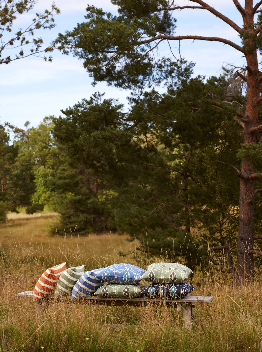 블록 스트라이프 야외용 쿠션 40x60 cm, Riviera blue-off white Chhatwal & Jonsson | 샤트왈앤존슨