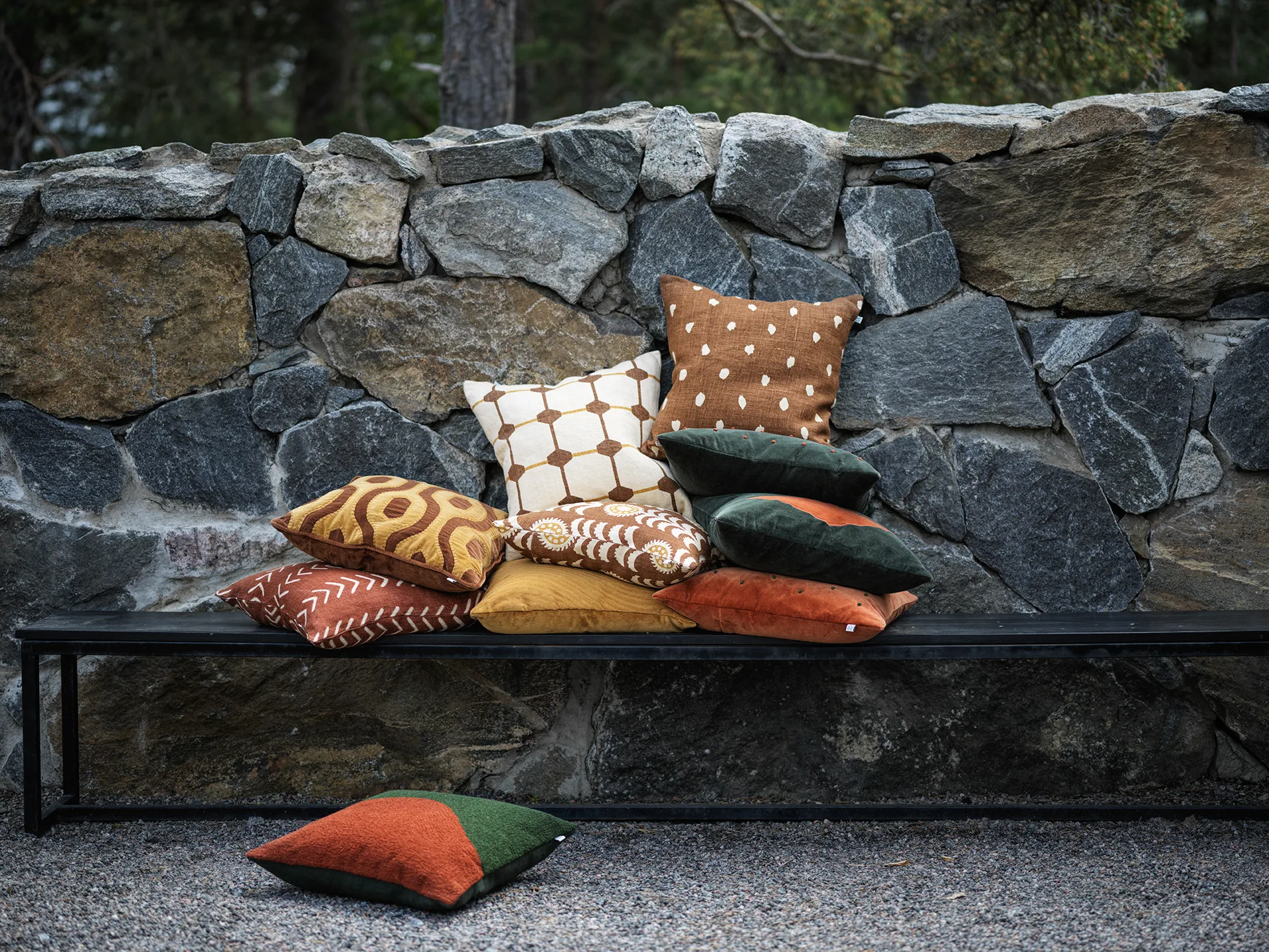 요기 쿠션커버 50x50 cm, Forest green-terracotta Chhatwal & Jonsson | 샤트왈앤존슨