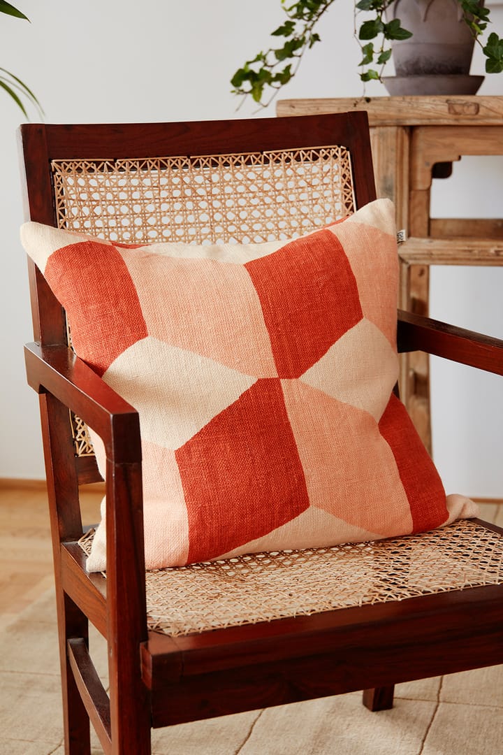 하와 베개커버 50x50 cm, Light beige-apricot-rose Chhatwal & Jonsson | 샤트왈앤존슨