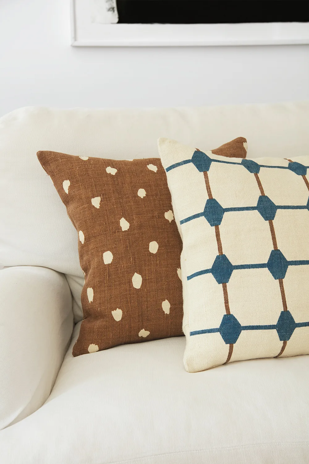 야쉬 리버스 쿠션커버 50x50 cm, Taupe base Chhatwal & Jonsson | 샤트왈앤존슨