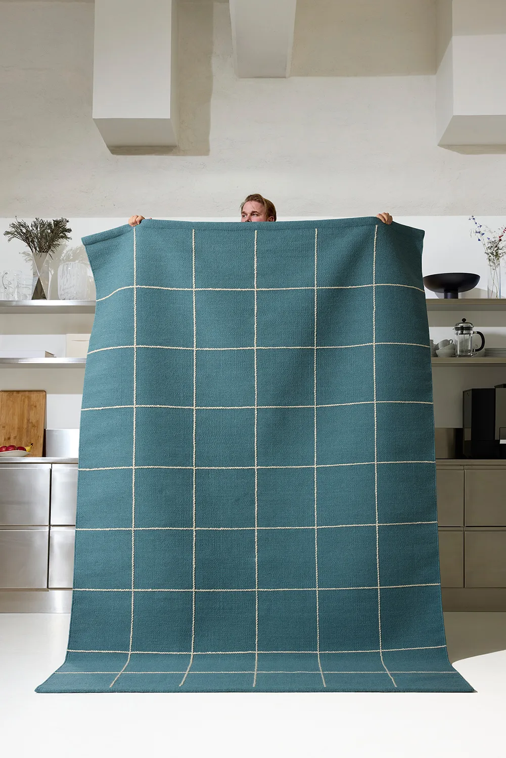 밀란 러그, Heaven blue-off white, 180x270 cm Chhatwal & Jonsson | 샤트왈앤존슨