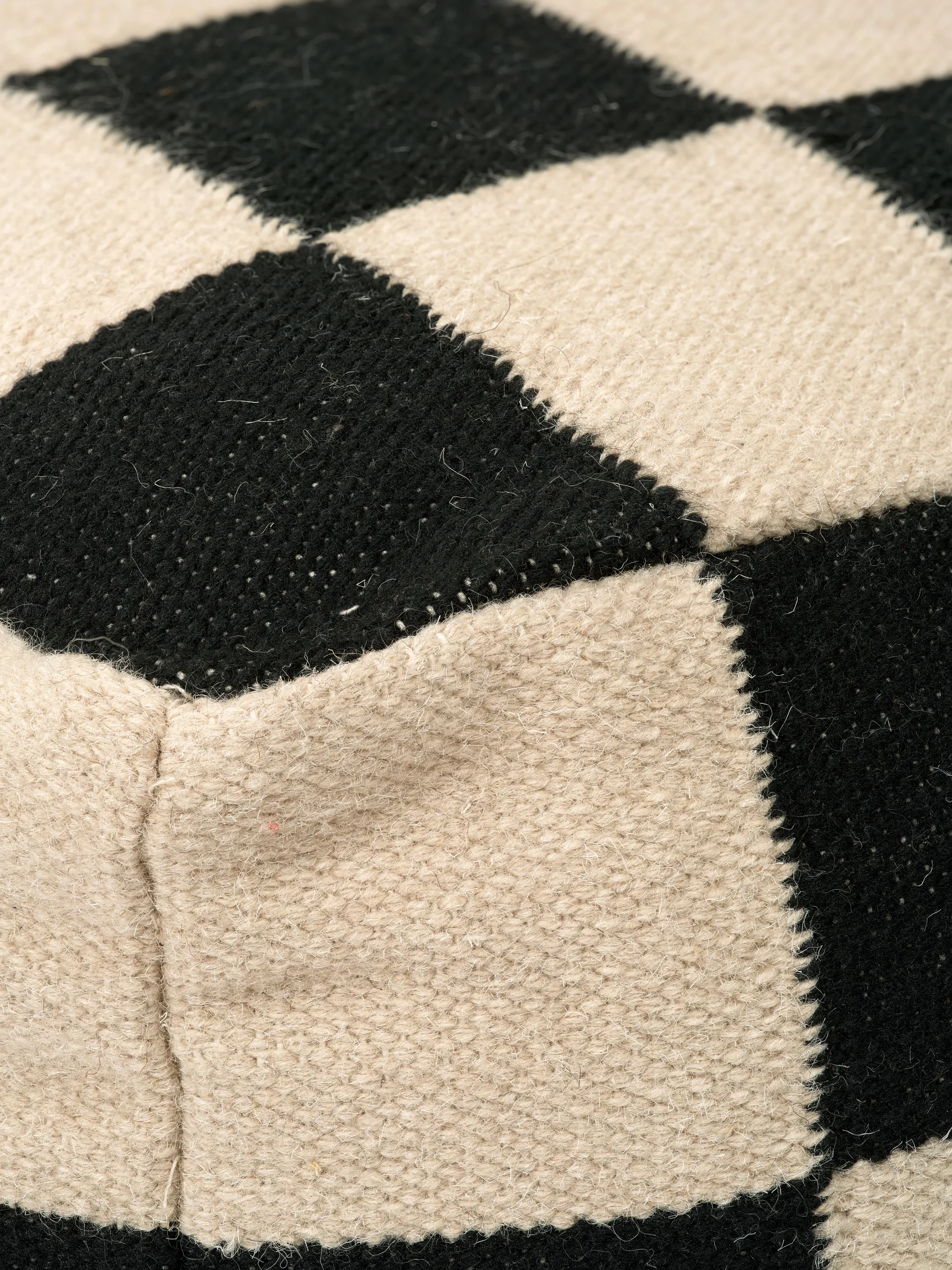 스퀘어 푸프 50x50 cm, Black-natural Classic Collection | 클래식 콜렉션