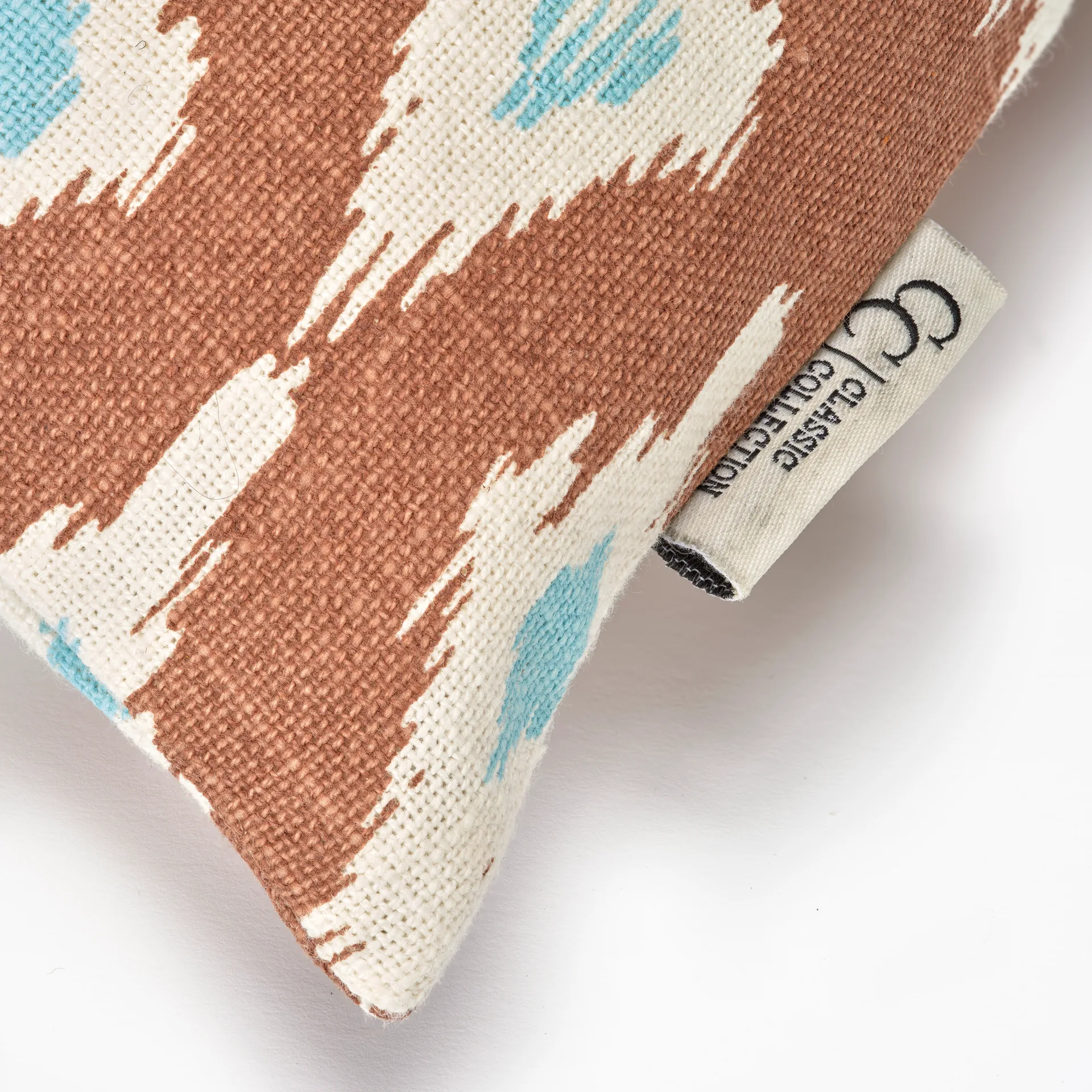 이캇 다이아몬드 쿠션 커버 50x50 cm, Mocha Classic Collection | 클래식 콜렉션