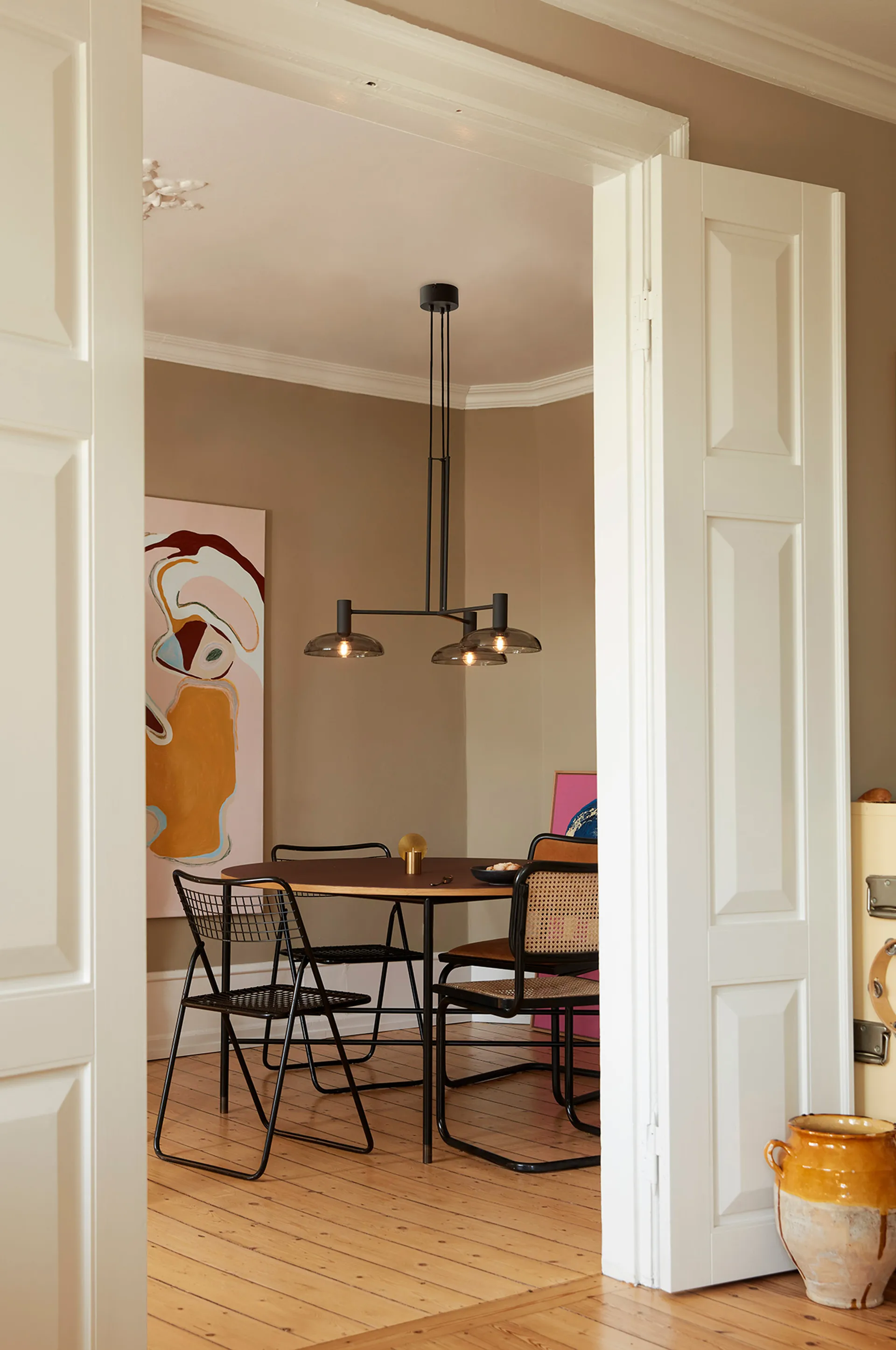 Ufo 써클 펜던트 조명, Black CO Bankeryd | 케어오브뱅커리드