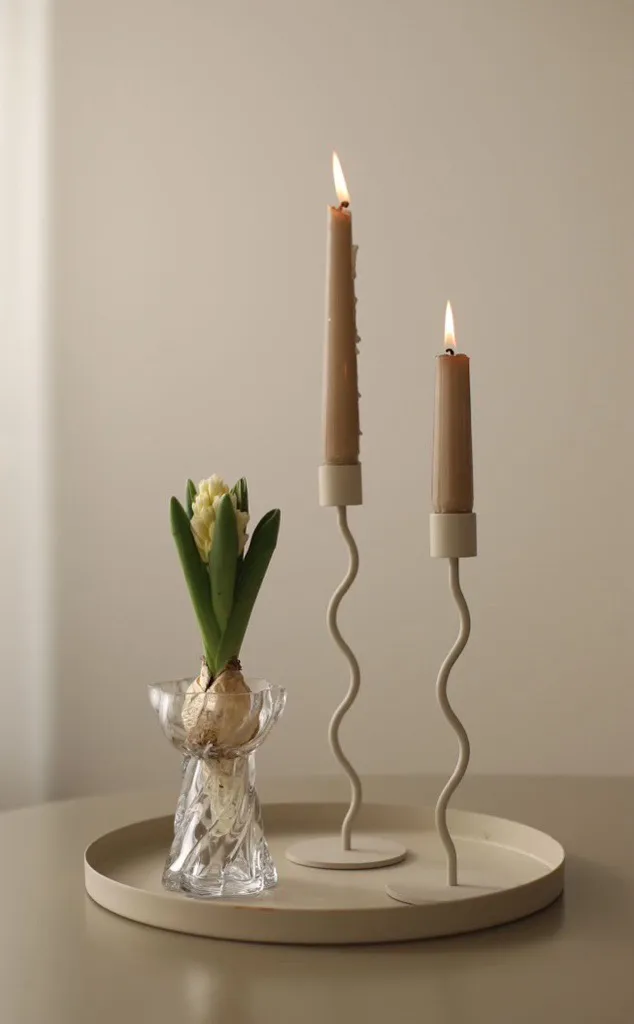 트위스트 벌브 꽃병 12.8cm, Clear Cooee Design | 쿠이디자인