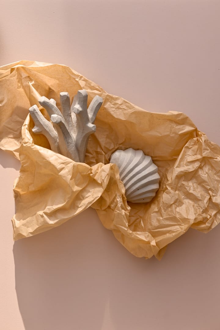 더 클램셸 조각 13 cm, Limestone Cooee Design | 쿠이디자인