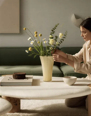 릴리아네 화병 18 cm - Butter yellow - Cooee Design | 쿠이디자인