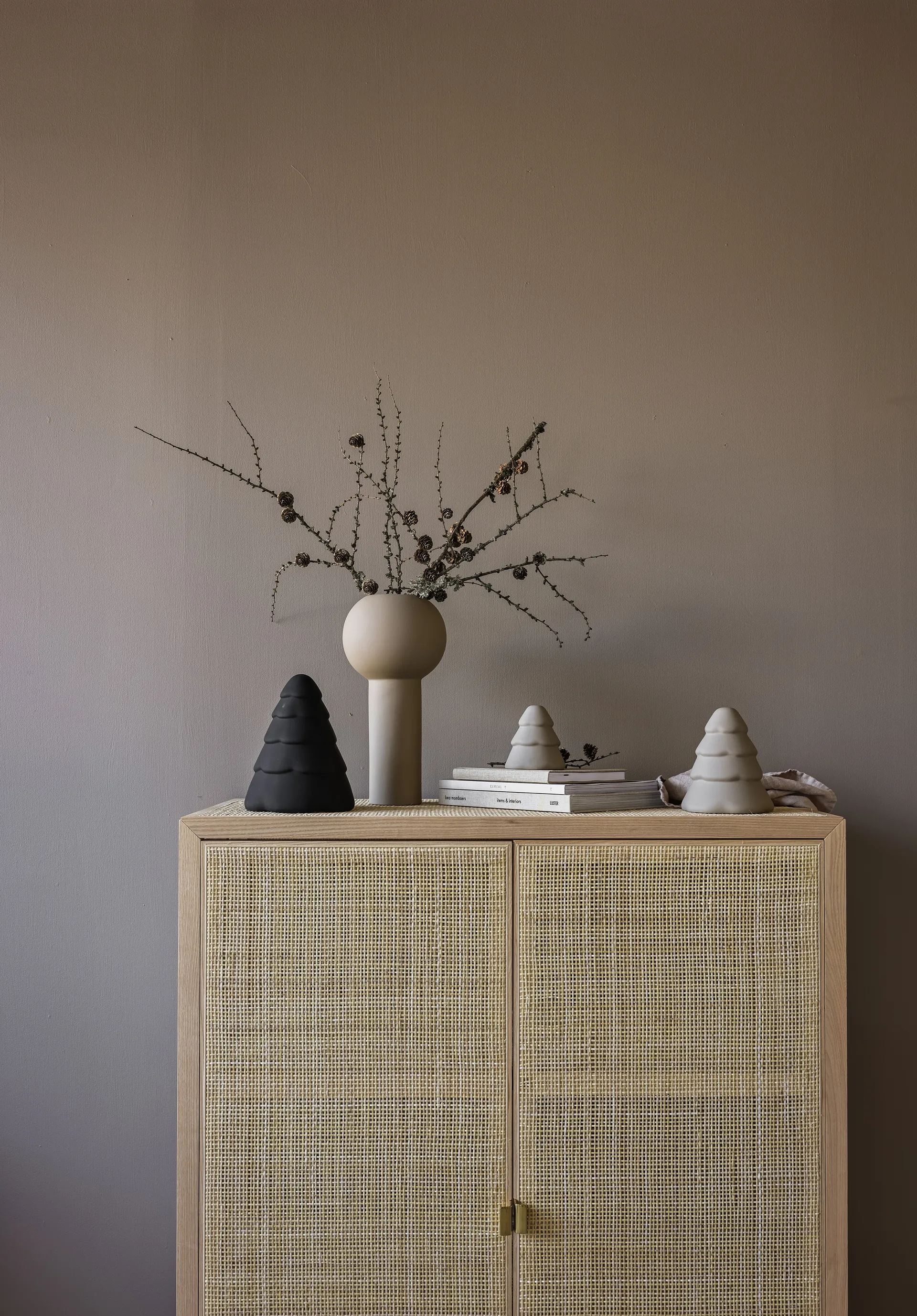 스노위 크리스마스 트리 20 cm, Black Cooee Design | 쿠이디자인