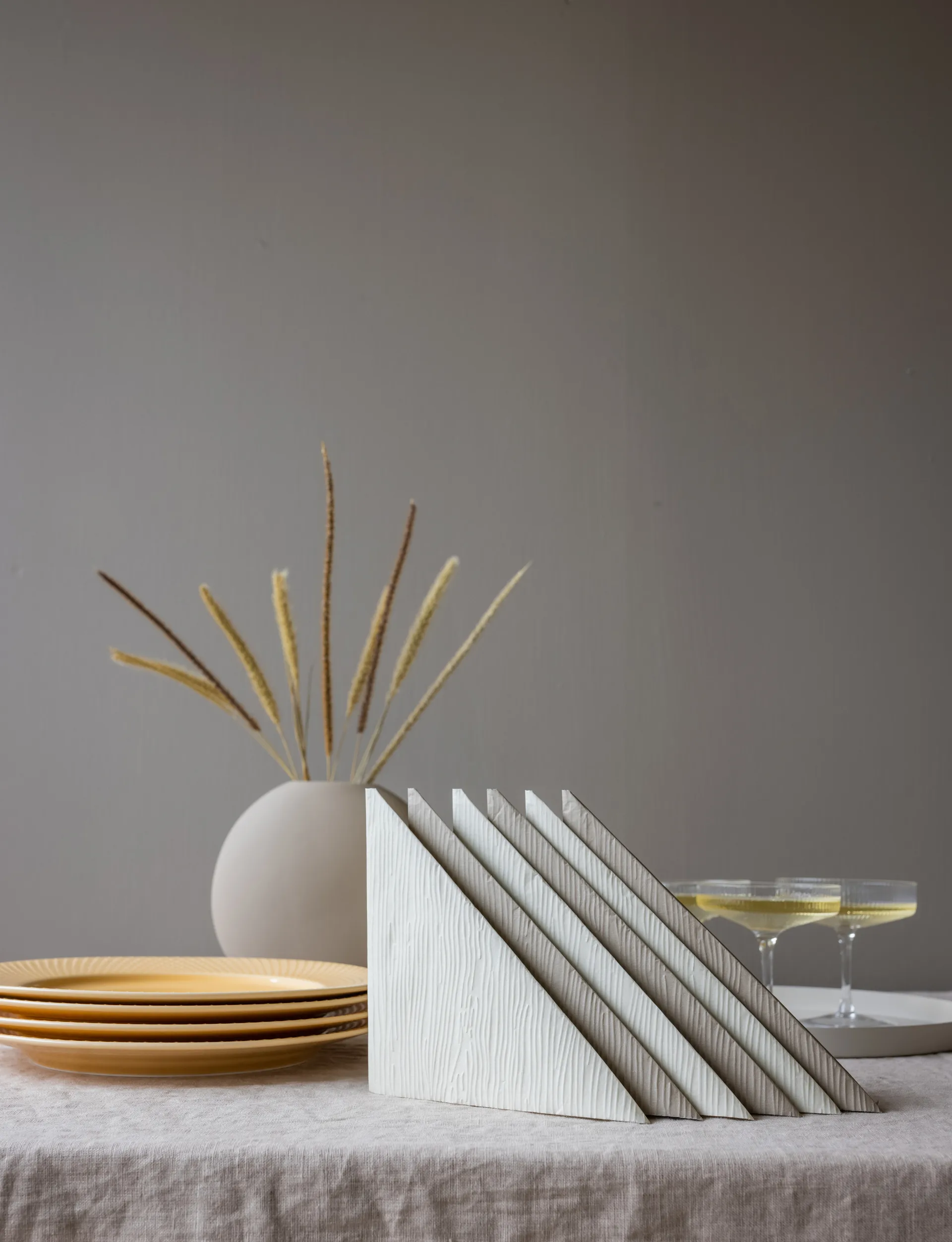 라인즈 냅킨 33x33 cm 18개 세트, Sand Cooee Design | 쿠이디자인