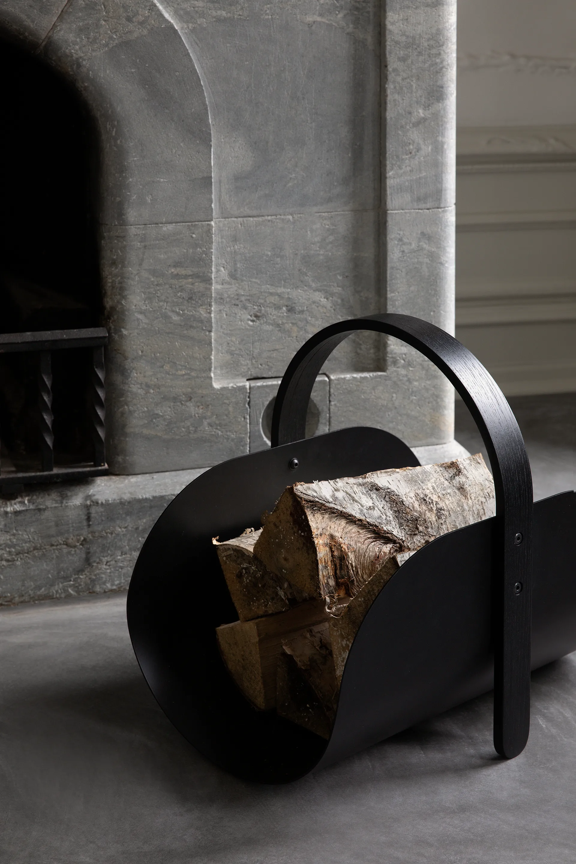 우디 우드 바스켓, Black stained oak Cooee Design | 쿠이디자인