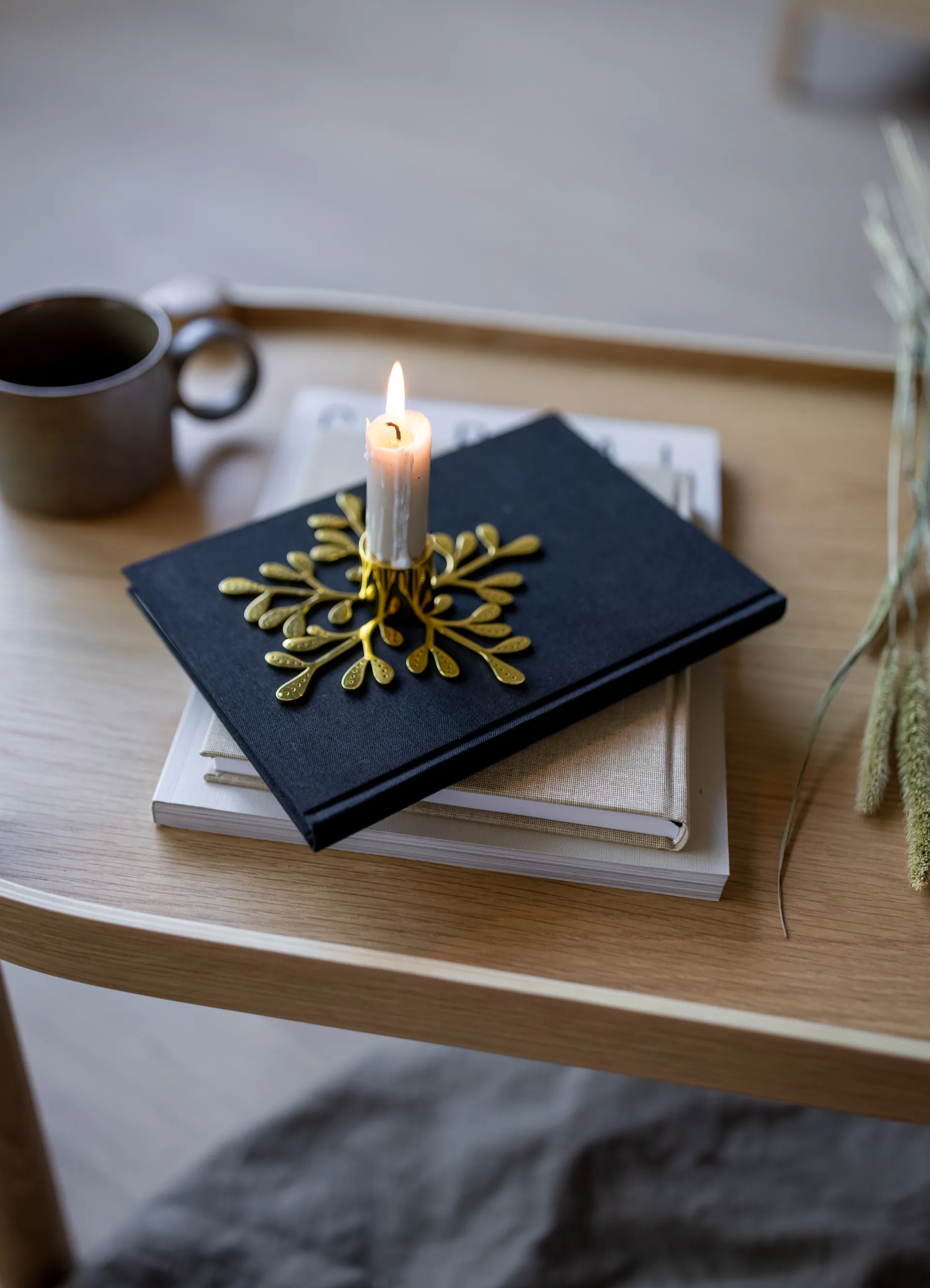 겨우살이 캔들 스틱, brass Cooee Design | 쿠이디자인