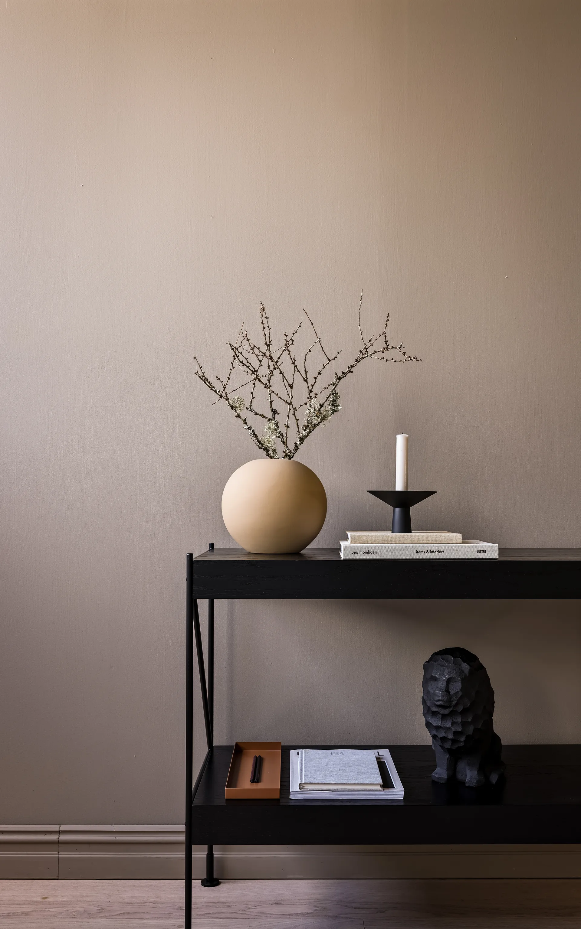 라이온 오브 유다 조각, Coal Cooee Design | 쿠이디자인