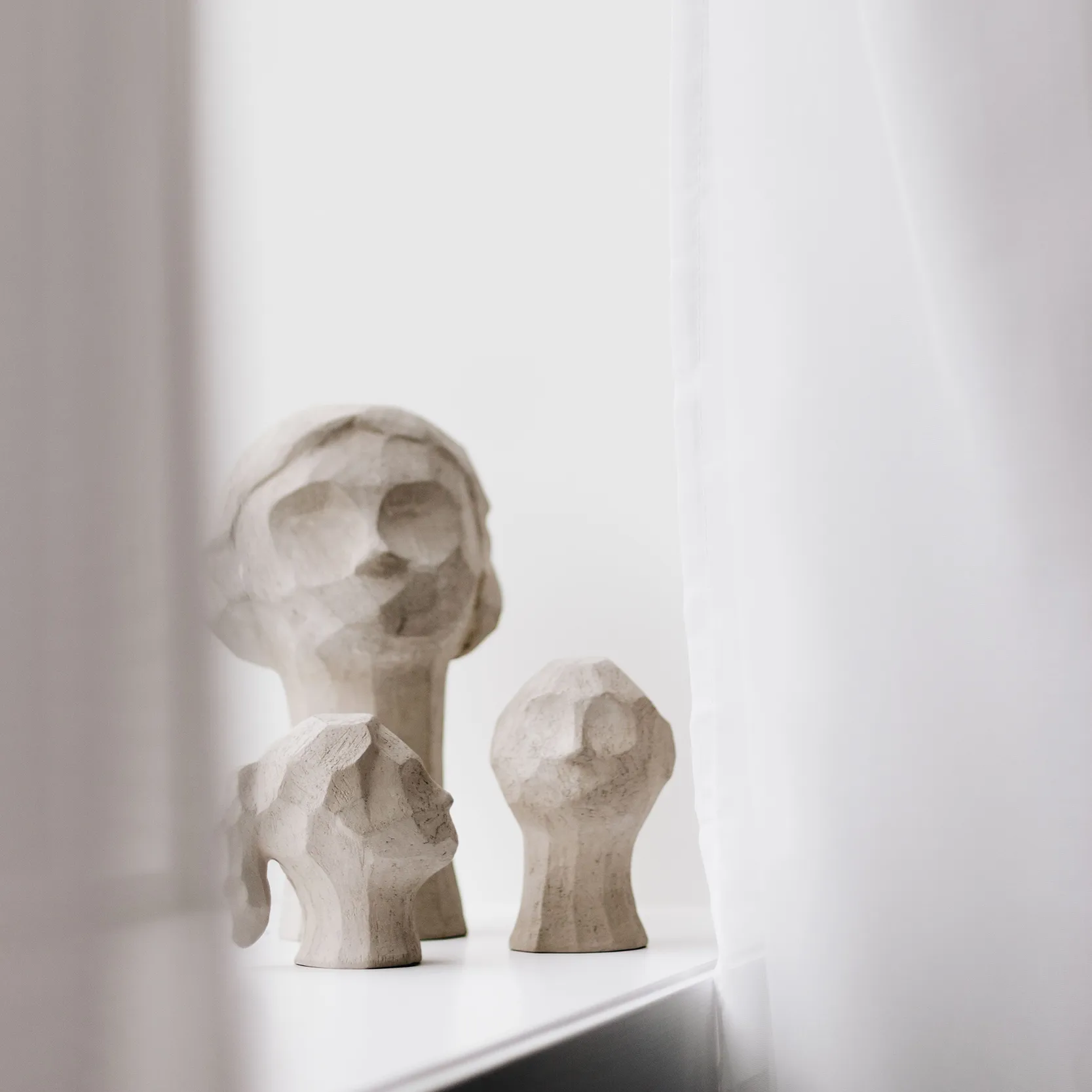 올리 조각 장식품, Limestone Cooee Design | 쿠이디자인