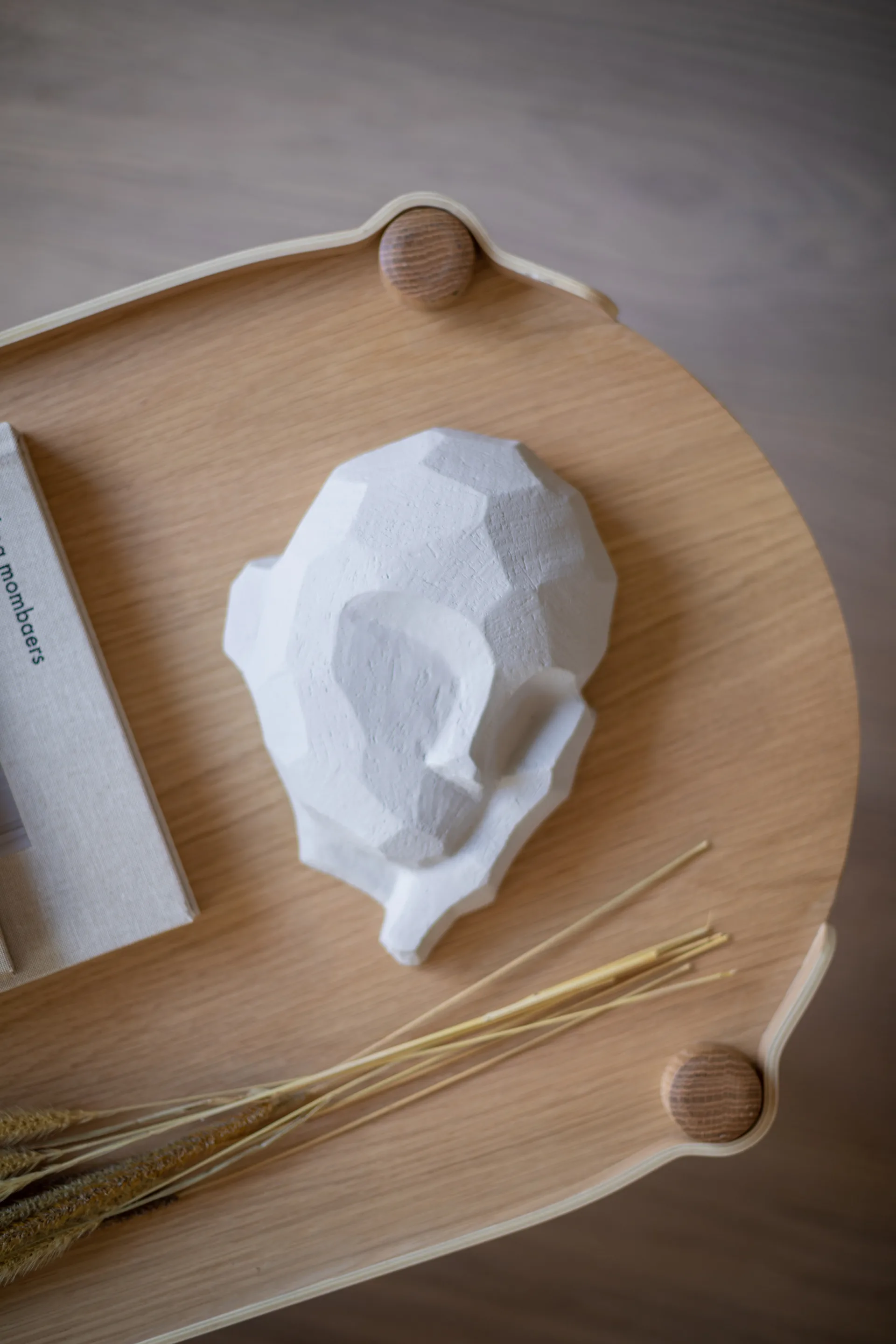 드리머 조각, Limestone Cooee Design | 쿠이디자인