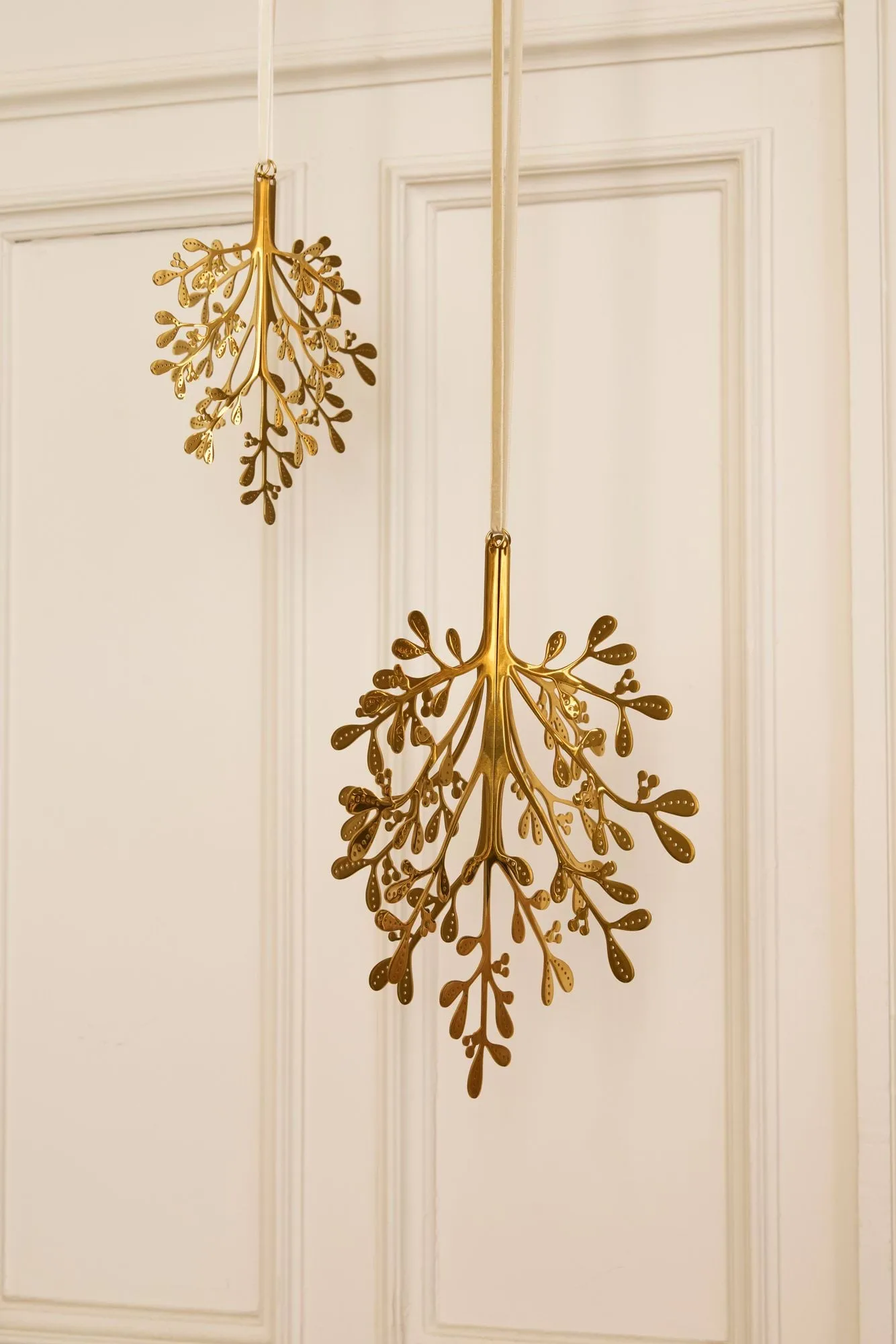 Mistletoe 크리스마스 오너먼트 2개입, Brass, 29 cm Cooee Design | 쿠이디자인