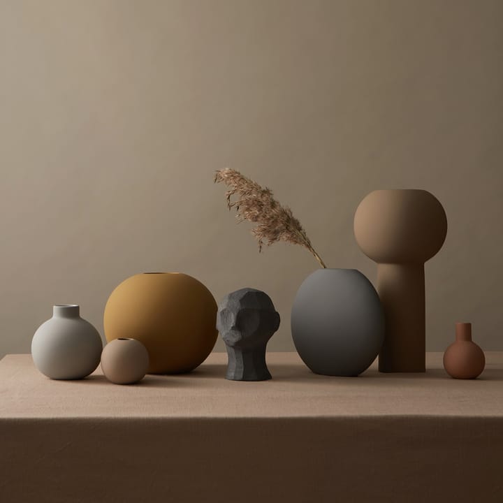 Olufemi 조각 장식품 - Graphite - Cooee Design | 쿠이디자인