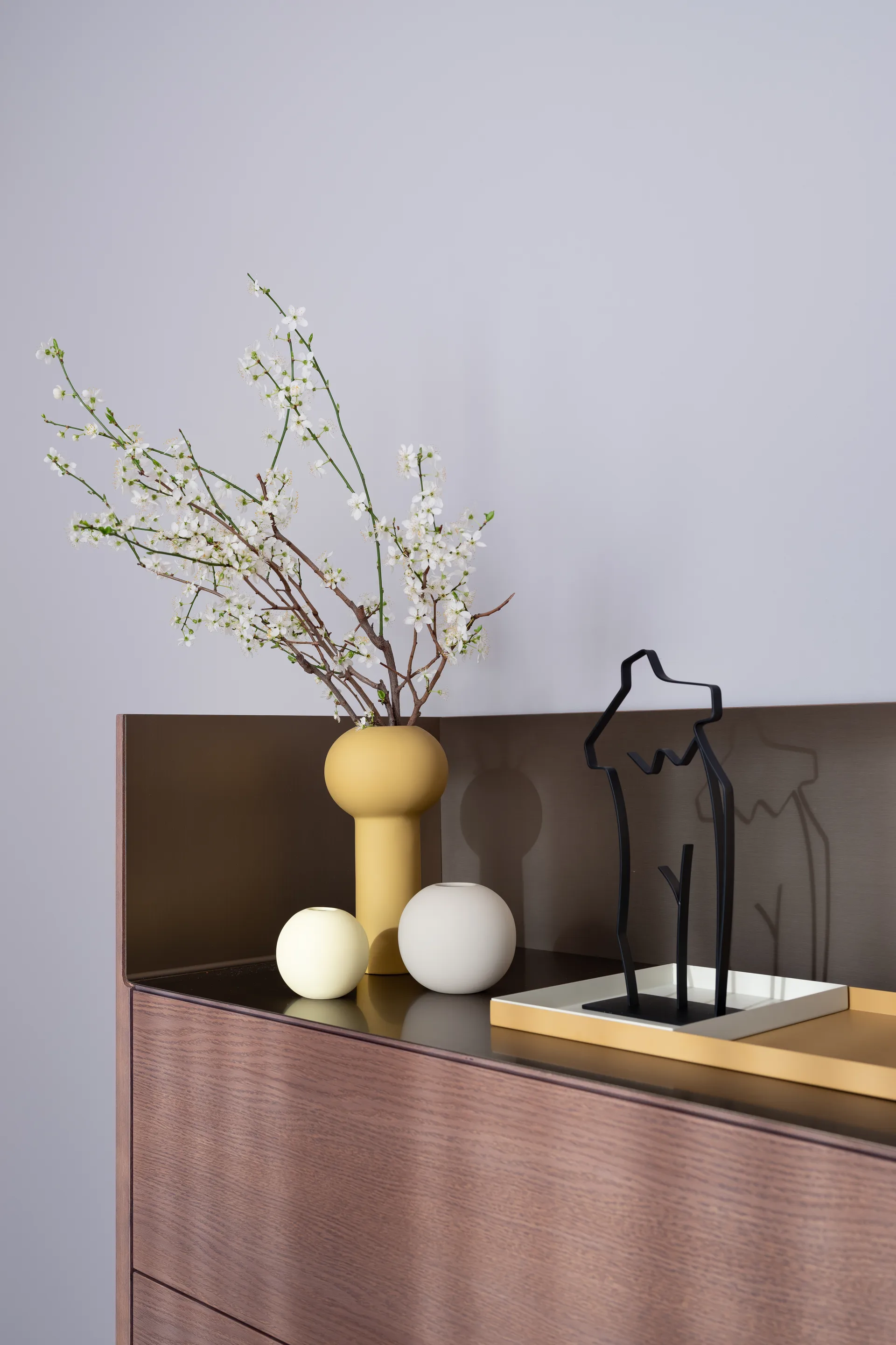 Ruth 조각, black Cooee Design | 쿠이디자인