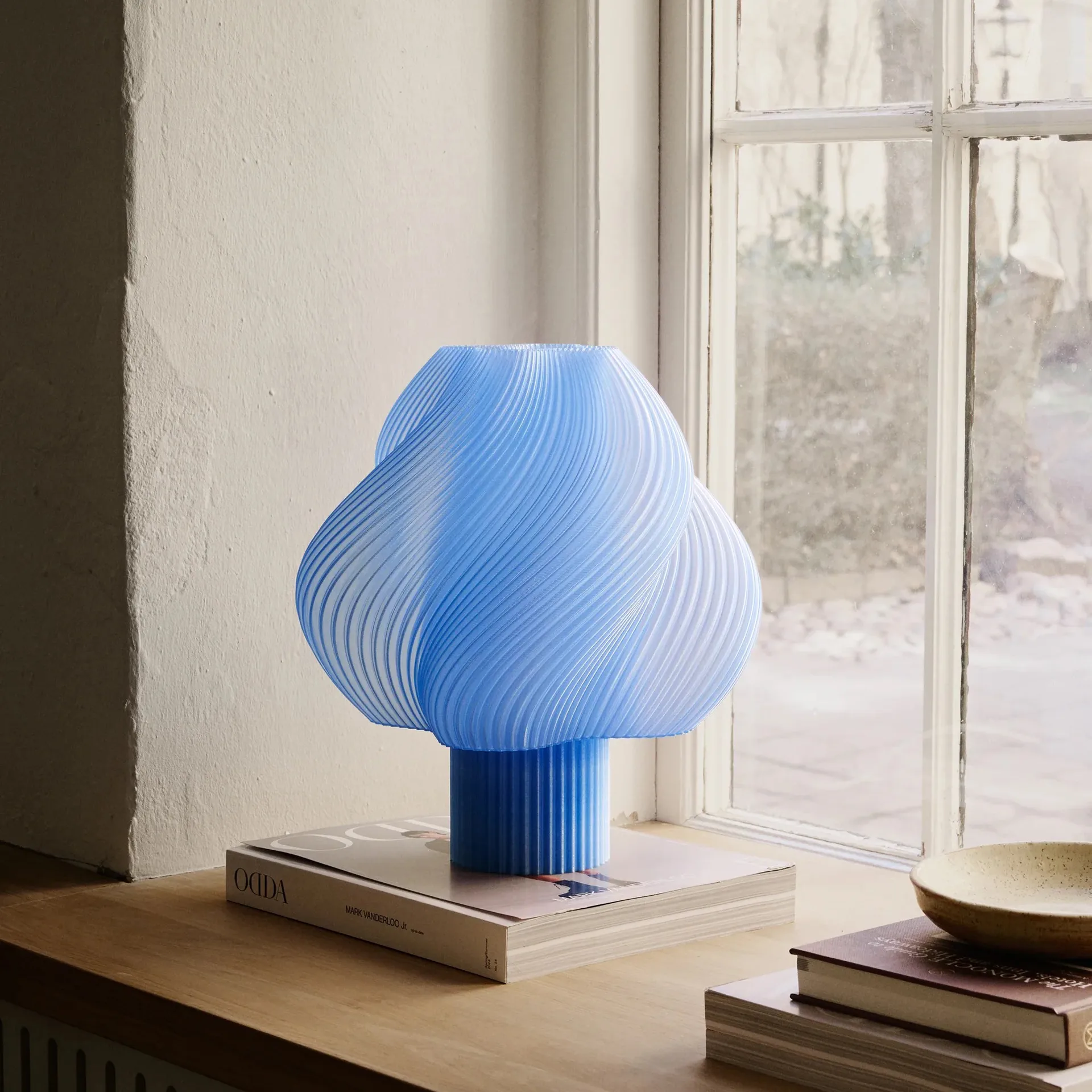 소프트 서브 테이블 조명, Blueberry sorbet, Grande, 34 cm Crème Atelier