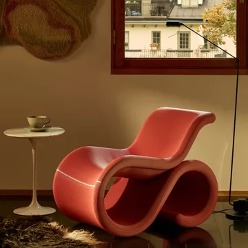 에클레어 라운지 체어 - Bubblegum - Crème Atelier