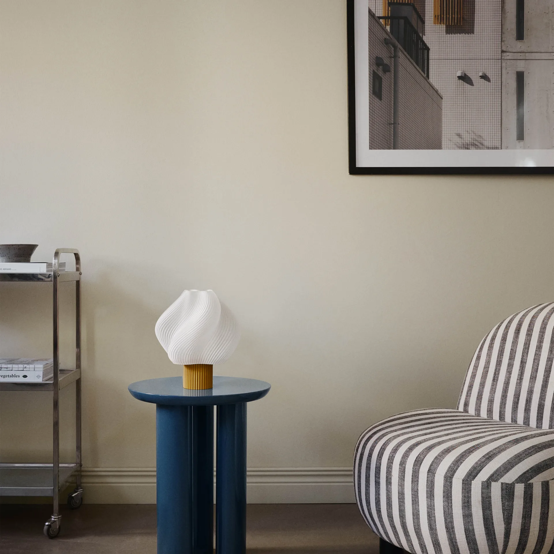 소프트 서브 테이블 조명, Cloudberry, Regular, 26 cm Crème Atelier