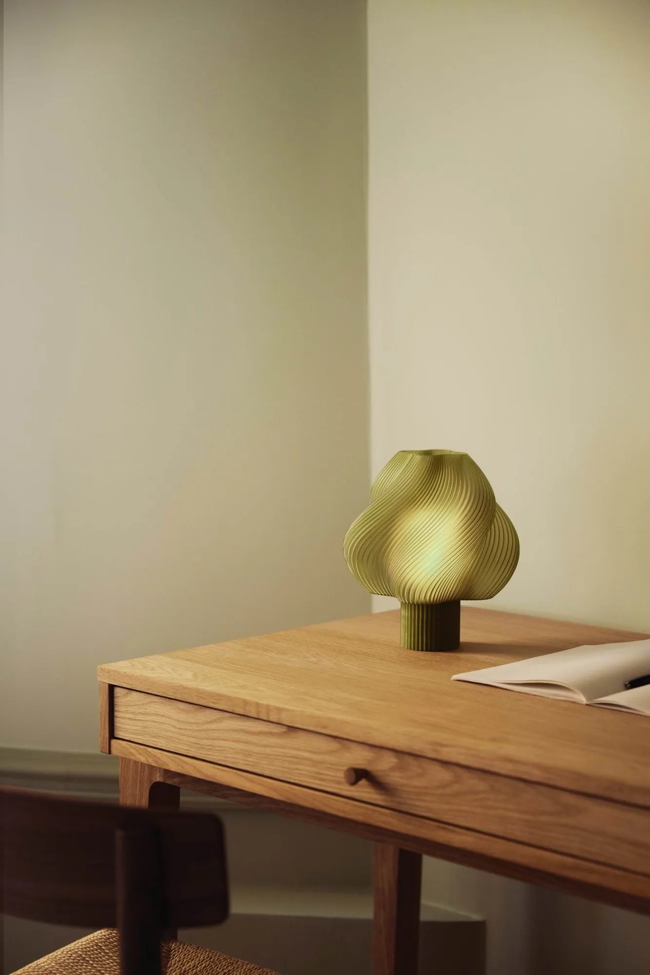 소프트 서브 무선 테이블 조명, Olive, 23 cm Crème Atelier