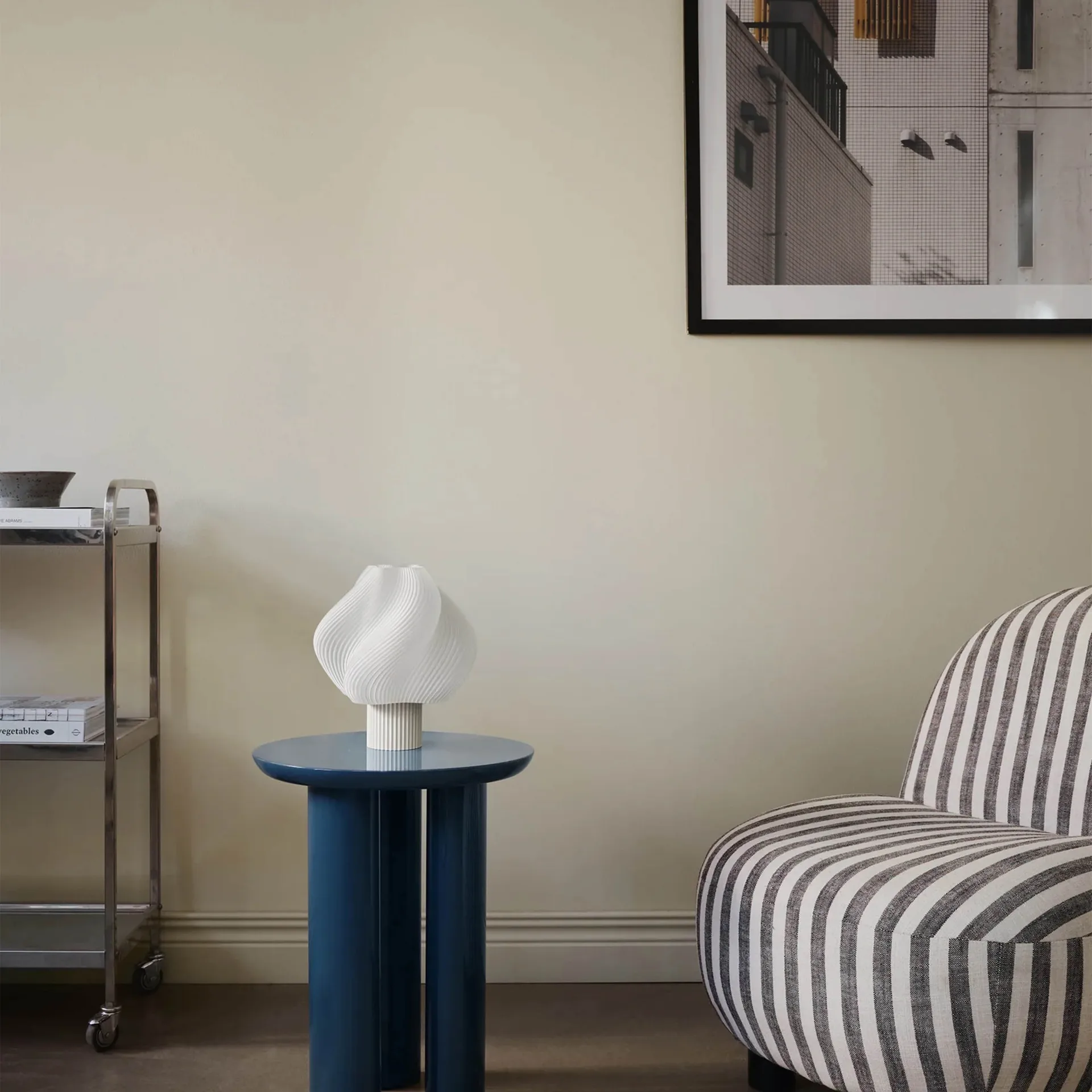 소프트 서브 테이블 조명, Vanilla bean, Regular, 26 cm Crème Atelier