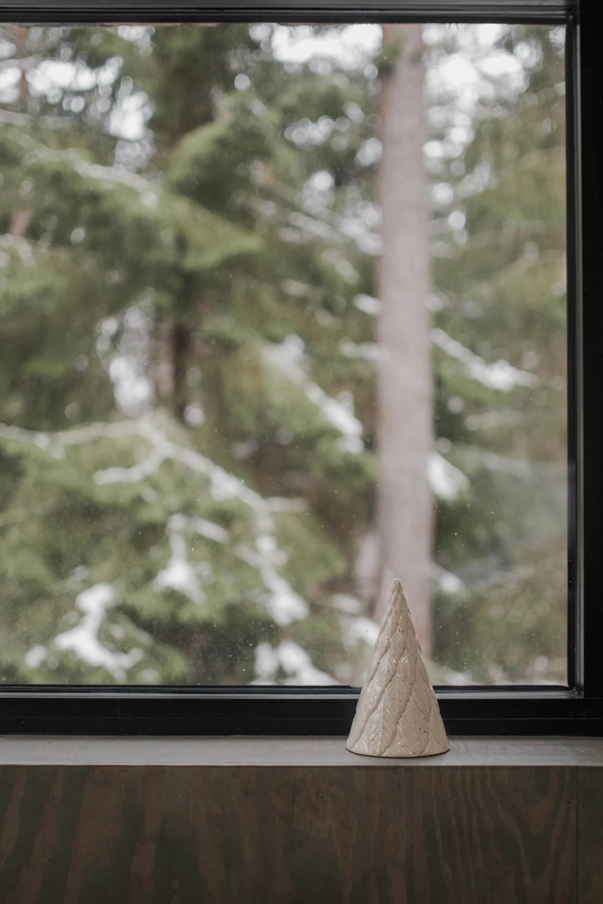 포레스트 장식용 가문비 나무 18 cm, Vanilla DBKD | 디비케이디