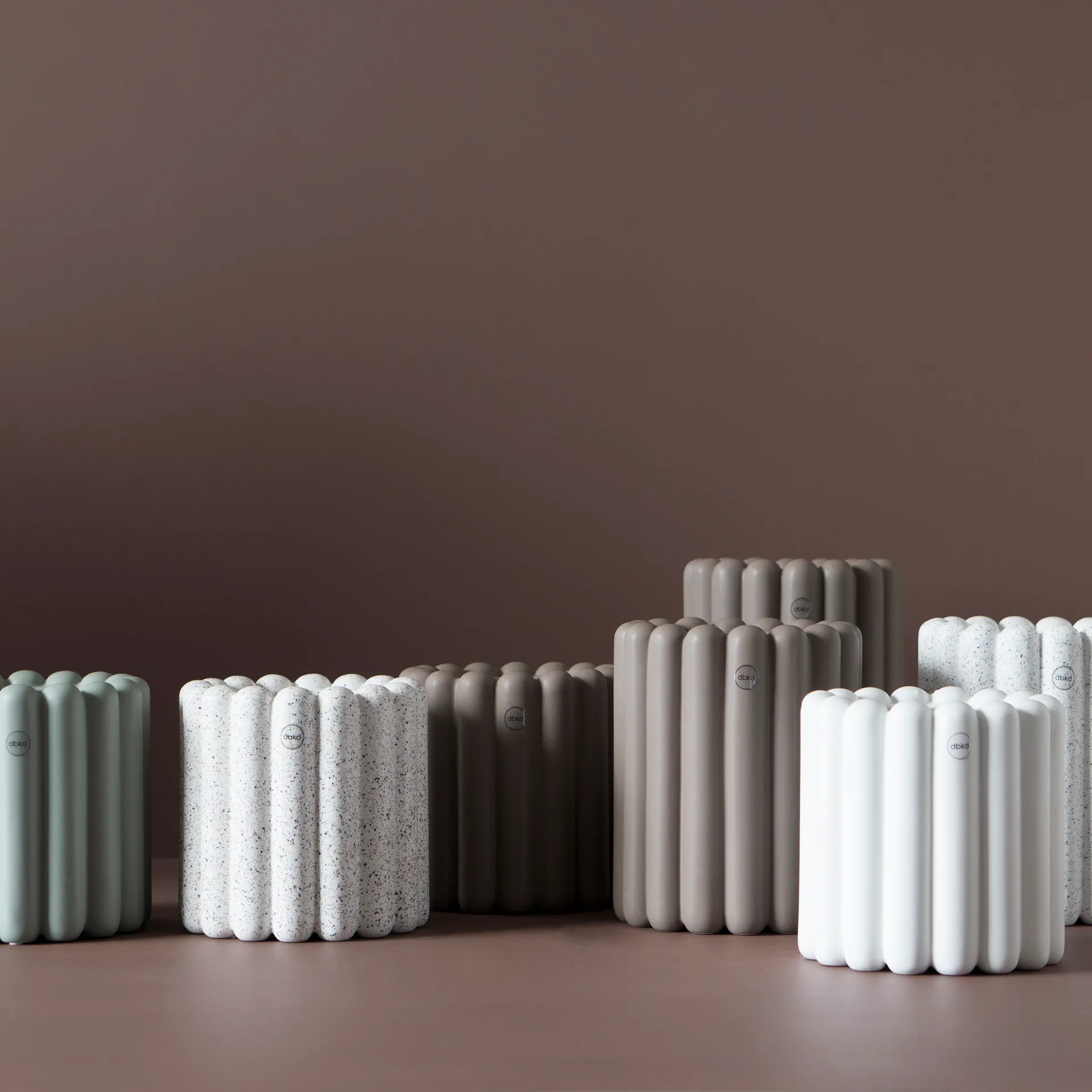 미스트 플라워팟 스몰 Ø19x19 cm, Dust DBKD | 디비케이디