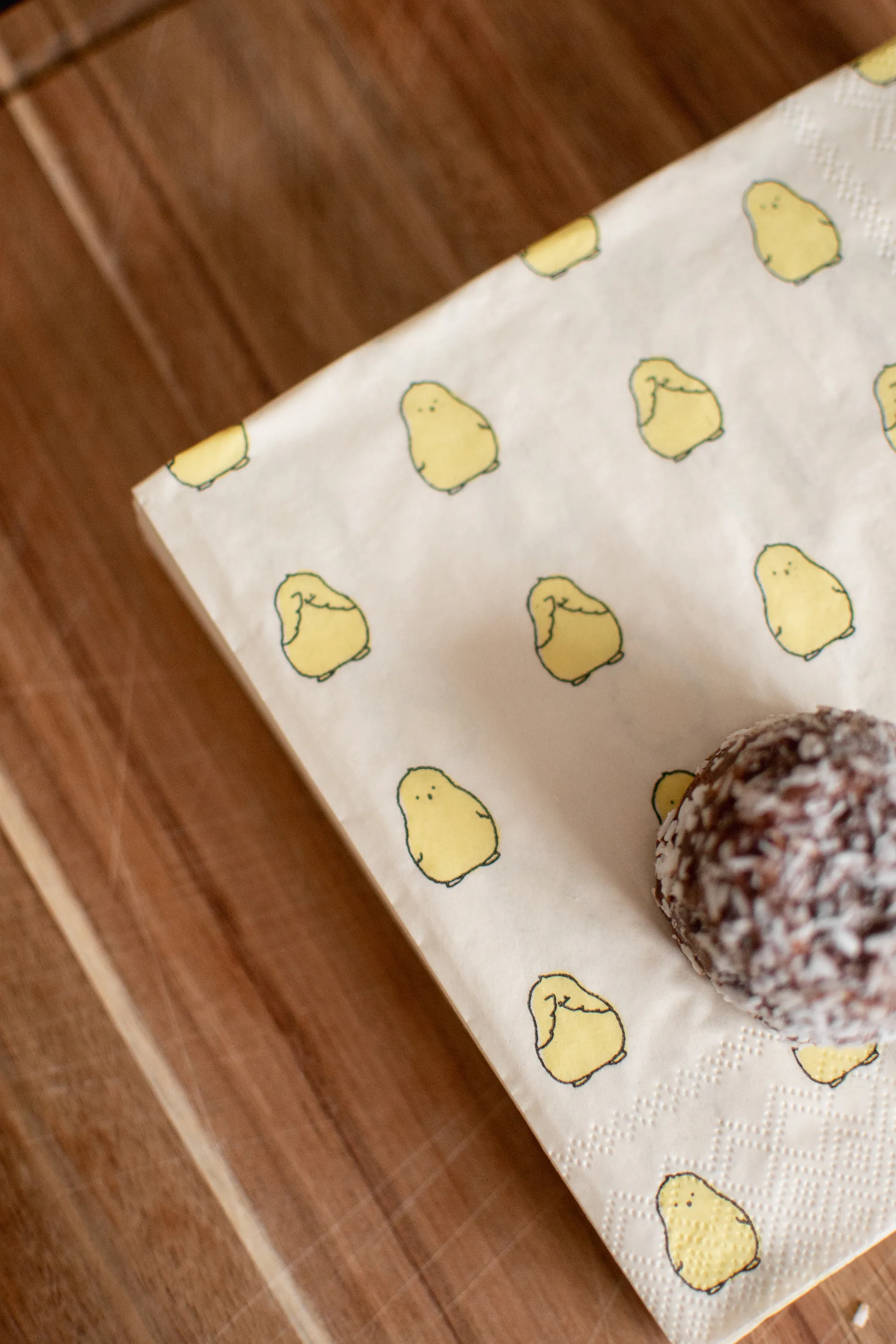 처비 치킨 페이퍼 냅킨 20개 세트, Yellow, 33x33 cm DBKD | 디비케이디