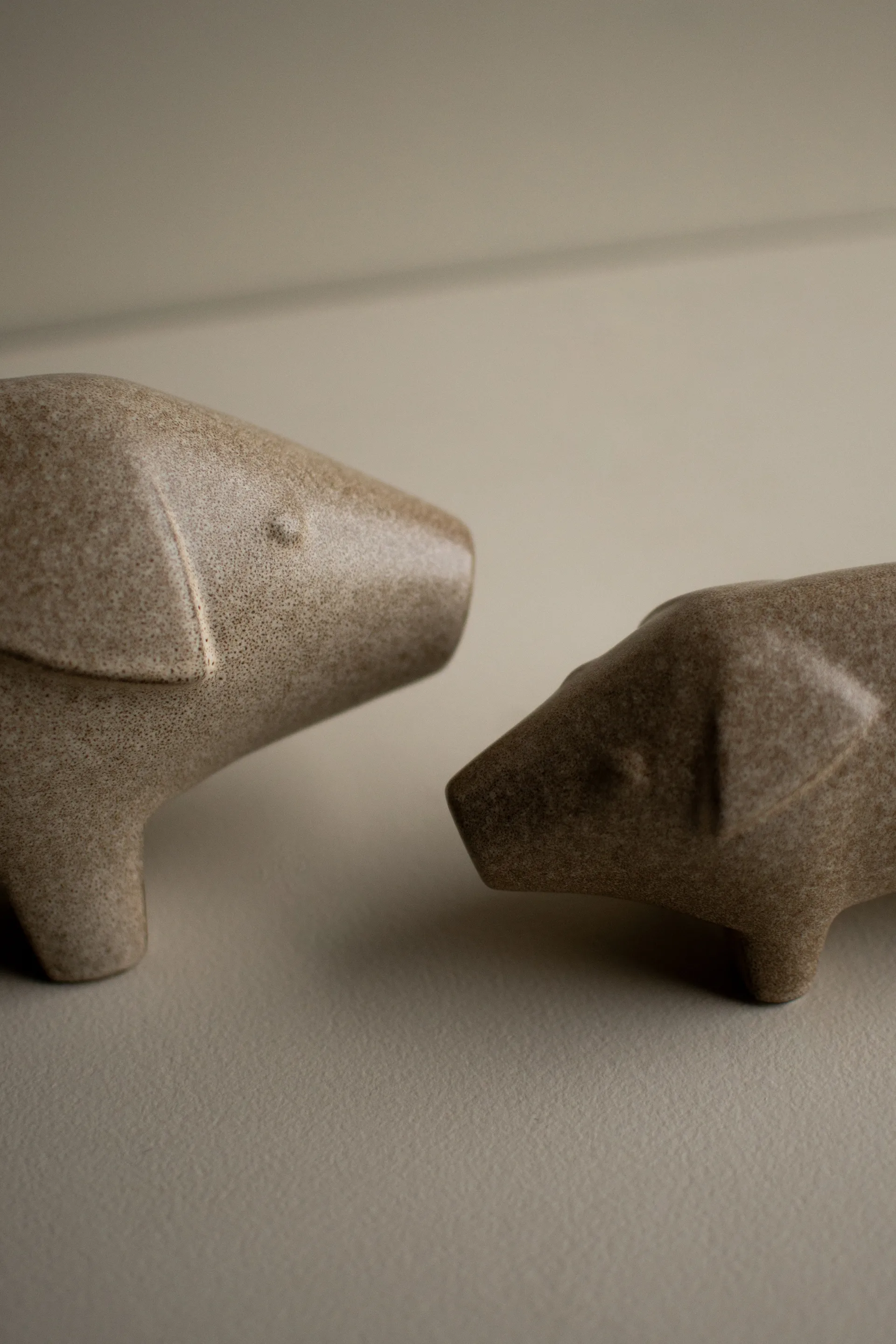 스웨디시 피그 스몰, Beige DBKD | 디비케이디