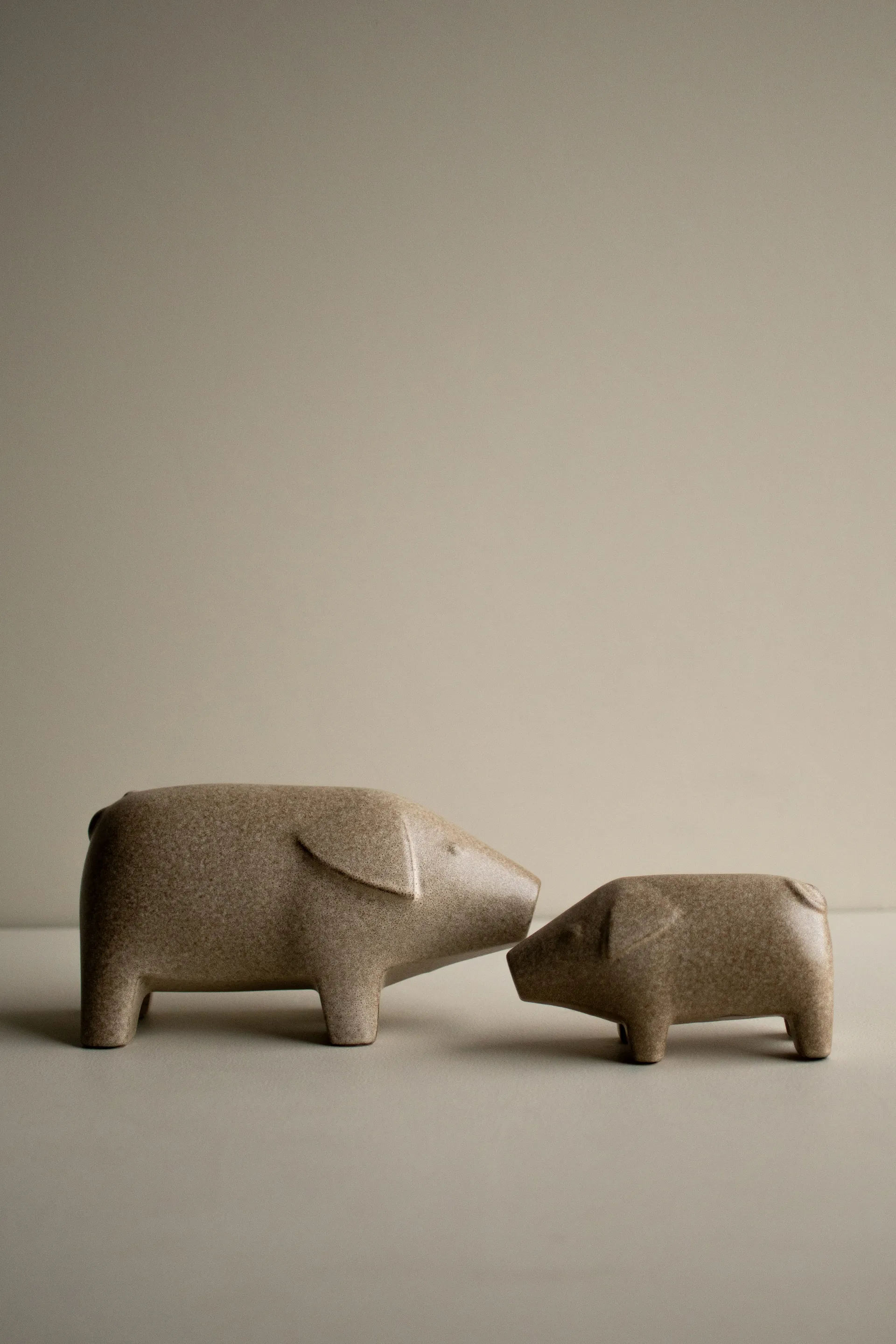 스웨디시 피그 스몰, Beige DBKD | 디비케이디