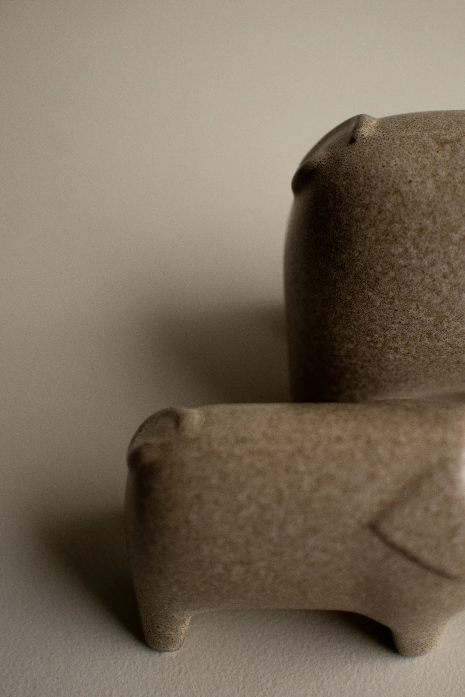 스웨디시 피그 라지, Beige DBKD | 디비케이디