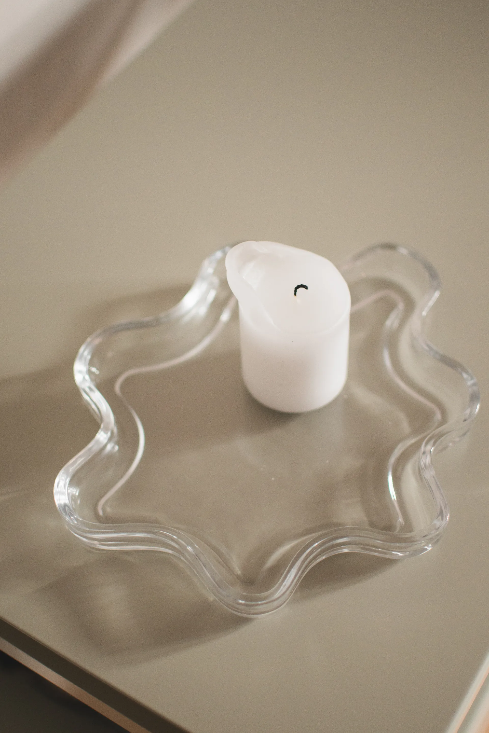 필터 장식 트레이, Clear, Ø22x2 cm DBKD | 디비케이디