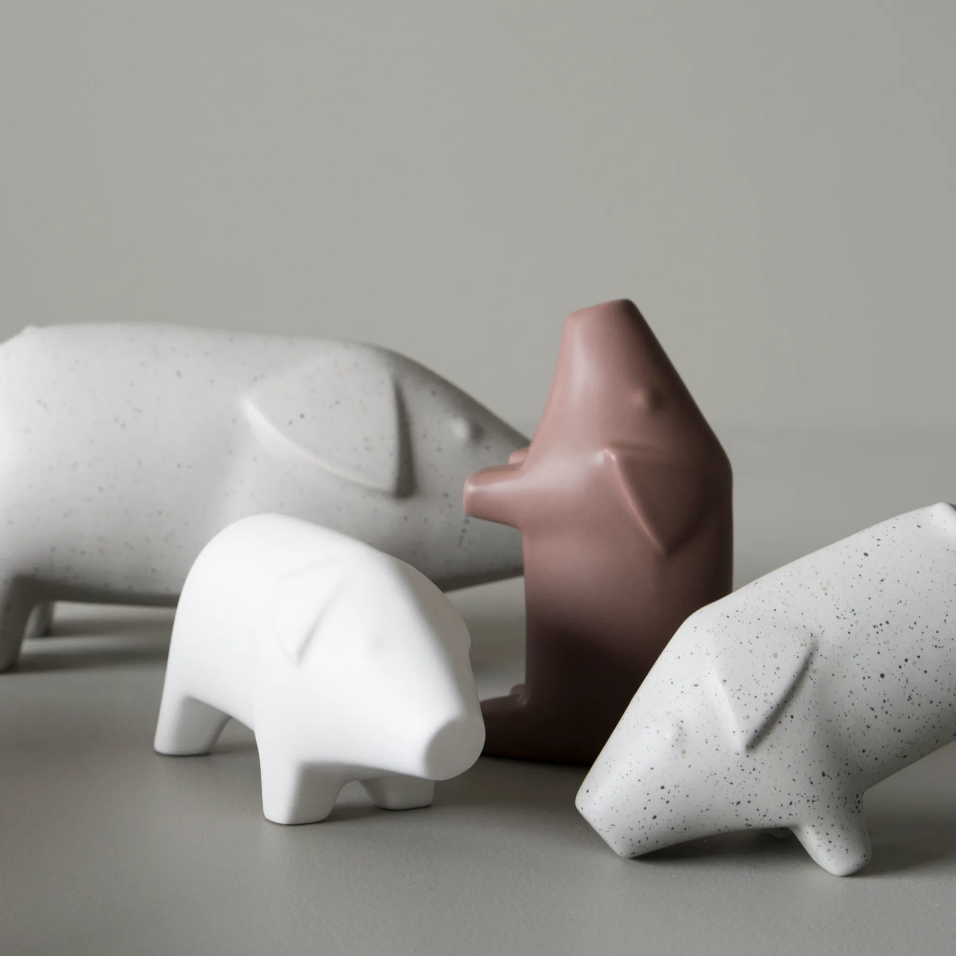 스웨디시 피그 스몰, Maroon DBKD | 디비케이디