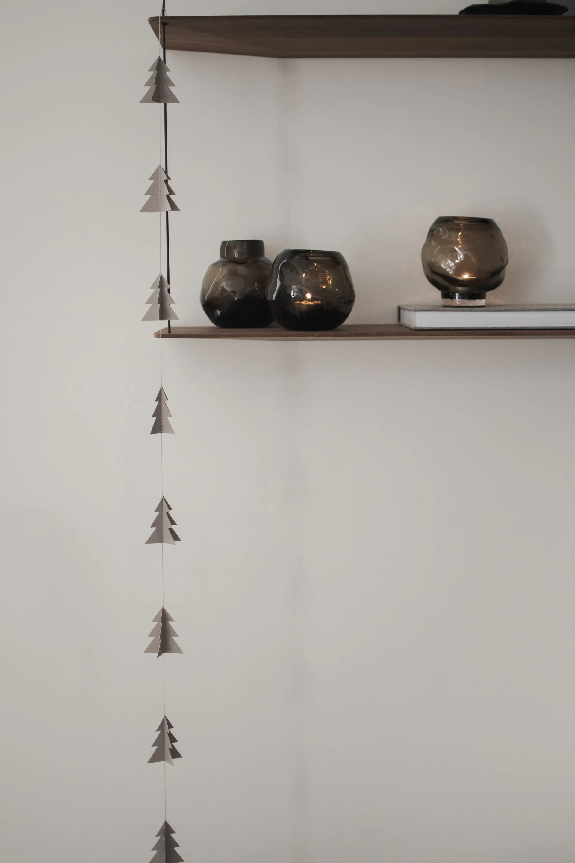 가랜드 가랜드 퍼 트리, Mole DBKD | 디비케이디