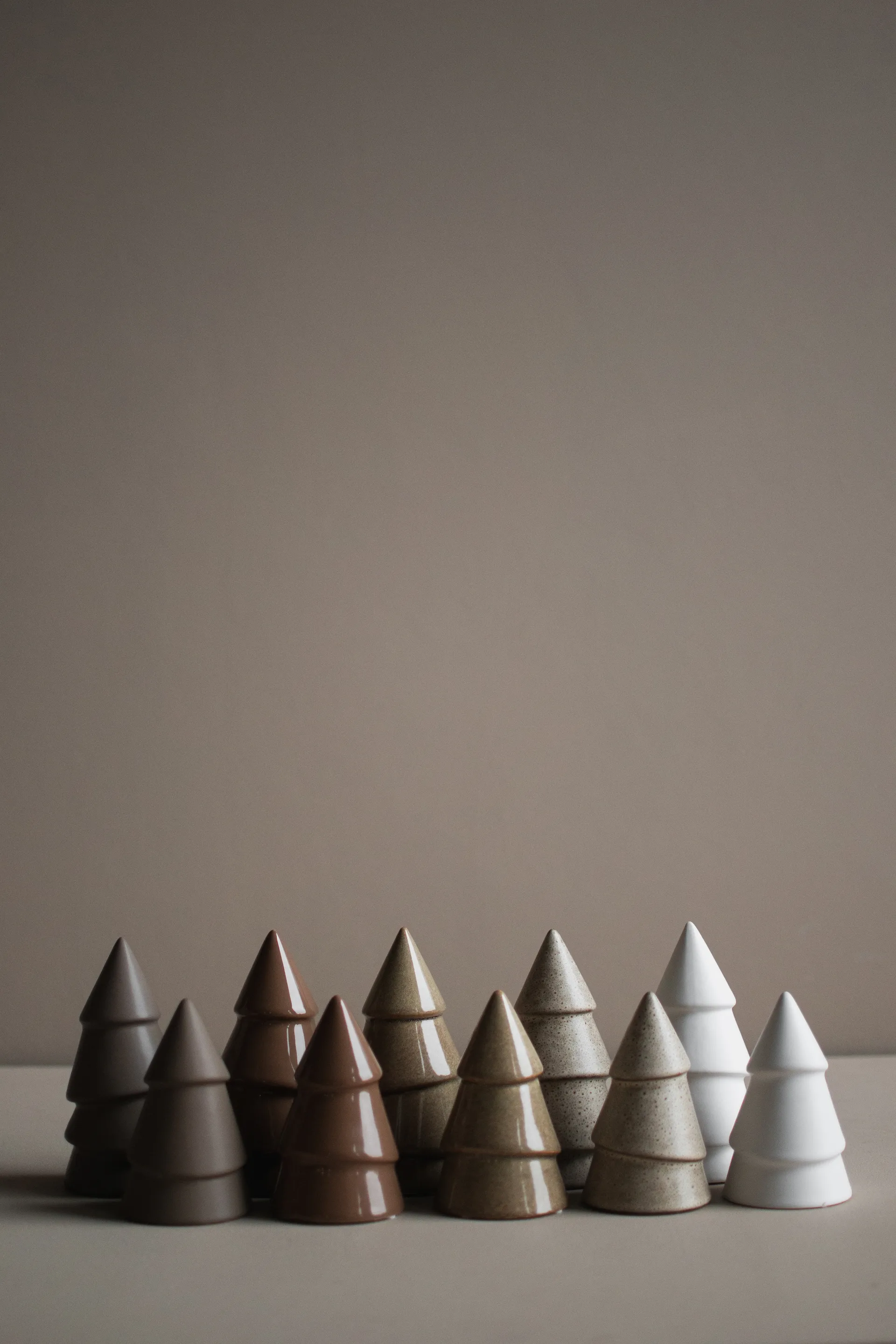 Narrow 트리 모양 데코레이션 14 cm, Shiny nougat DBKD | 디비케이디