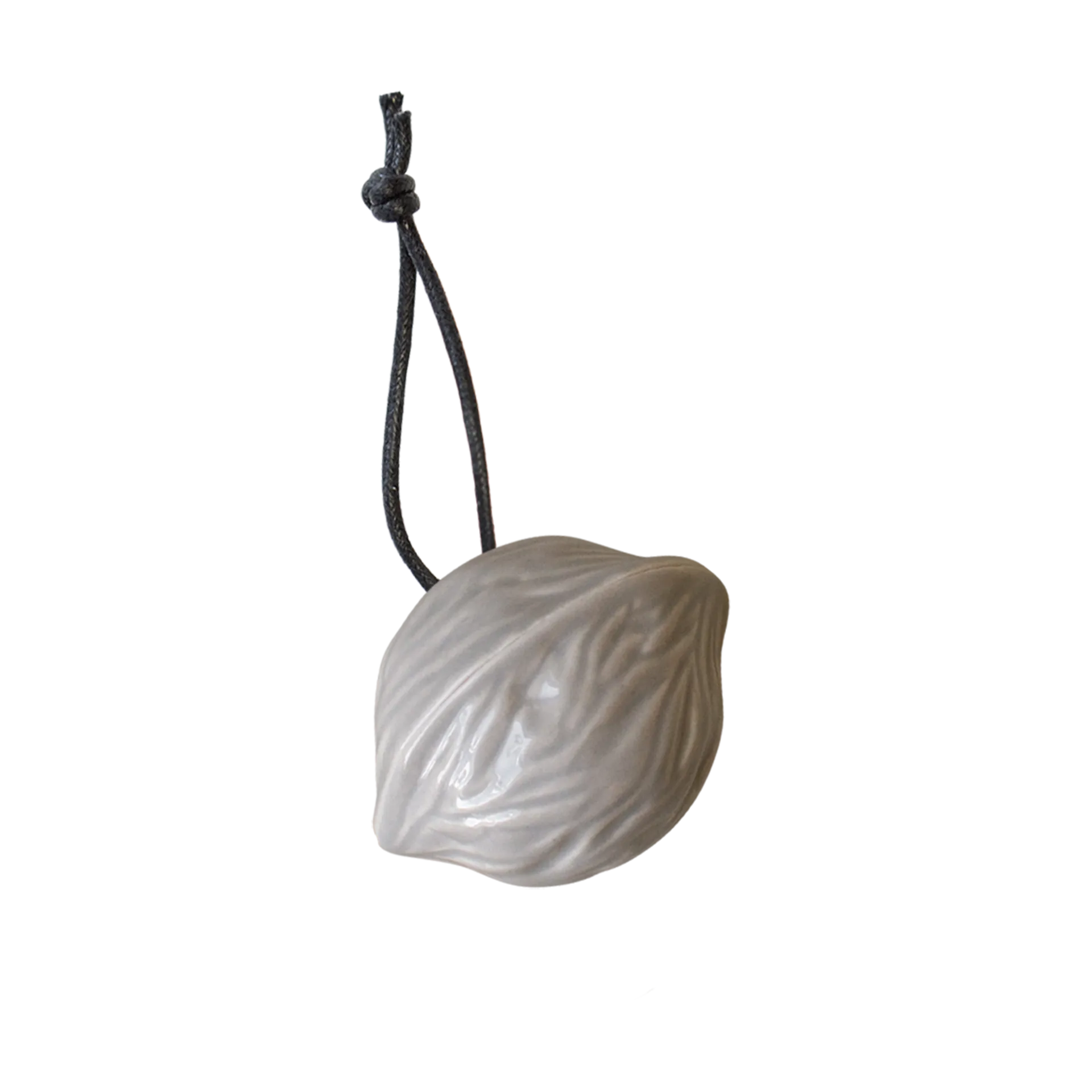 행잉 월넛 크리스마스 트리 장식, Shiny mole DBKD | 디비케이디