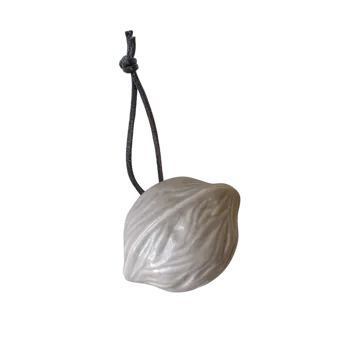 행잉 월넛 크리스마스 트리 장식 - Shiny mole - DBKD | 디비케이디